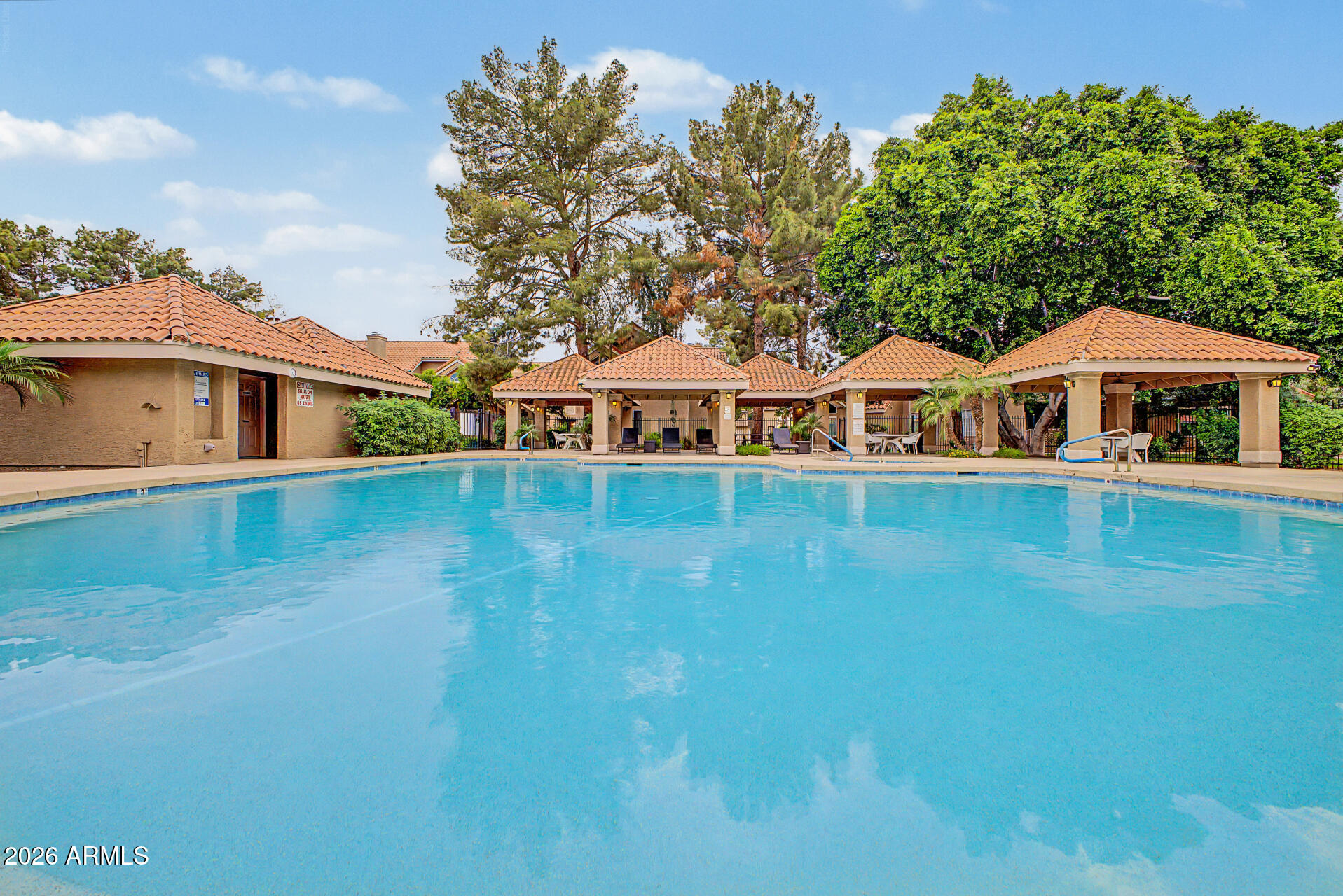 BEACH CLUB VILLAGE AT VAL VISTA LAKES UNIT 1-198 - Residential