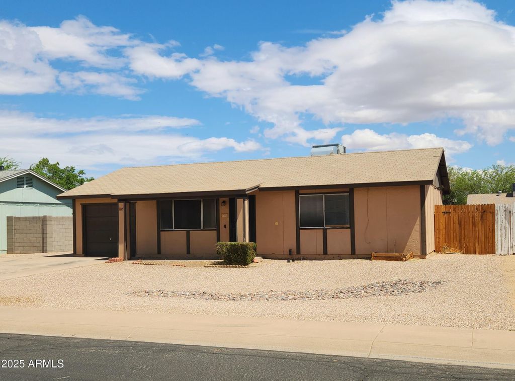 Photo of 1118 W Tulane Drive, Tempe, AZ 85283 (MLS # 6854326)