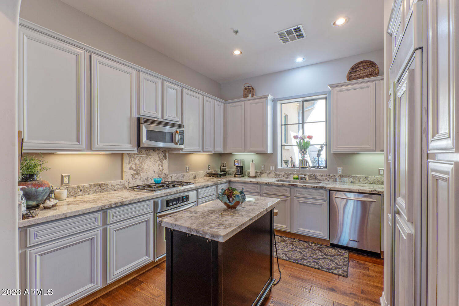 20704 N 90TH Place 1001