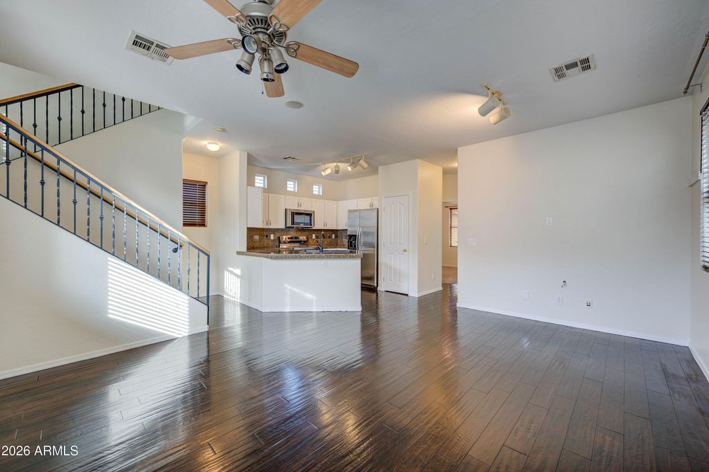 Photo of 916 W Aspen Way, Gilbert, AZ 85233 (MLS # 6976119)