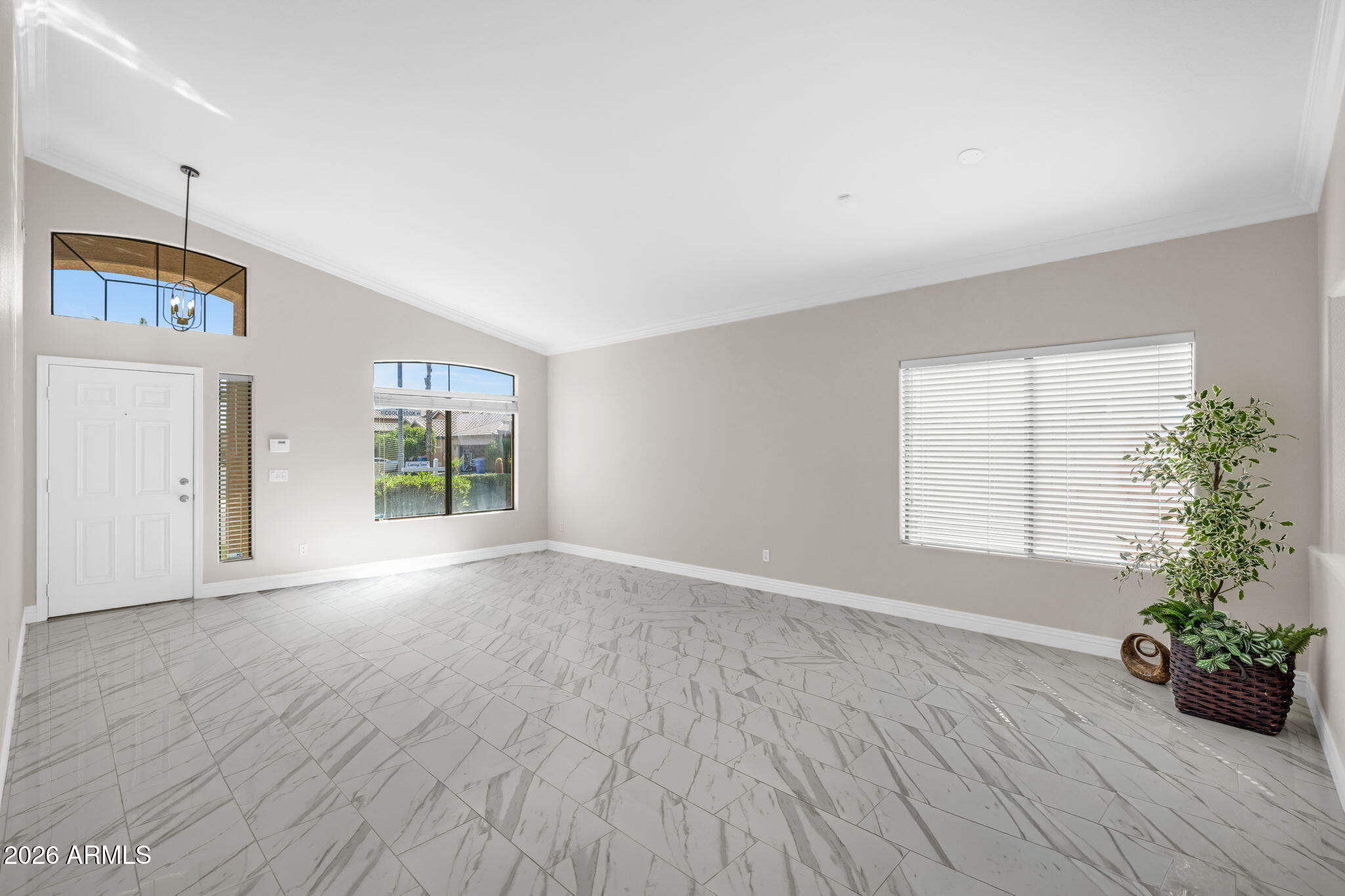 4352 E COOLBROOK Avenue