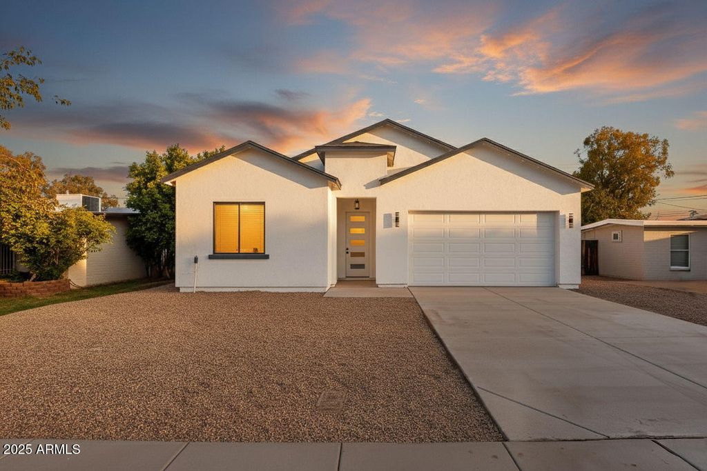 Photo of 415 S Robert Road S, Tempe, AZ 85281 (MLS # 6867384)
