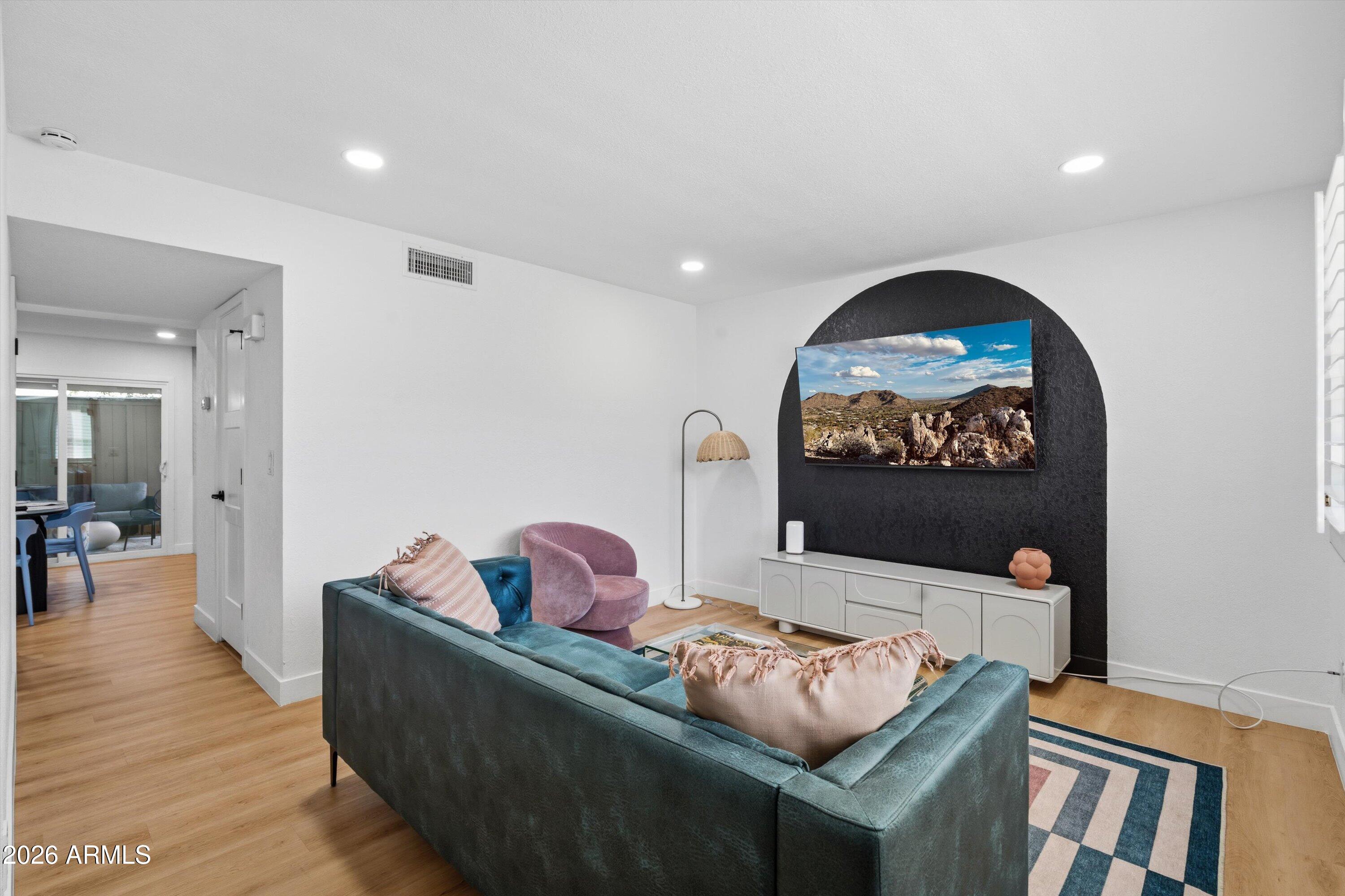CASA GRANADA TOWNHOUSES - Residential