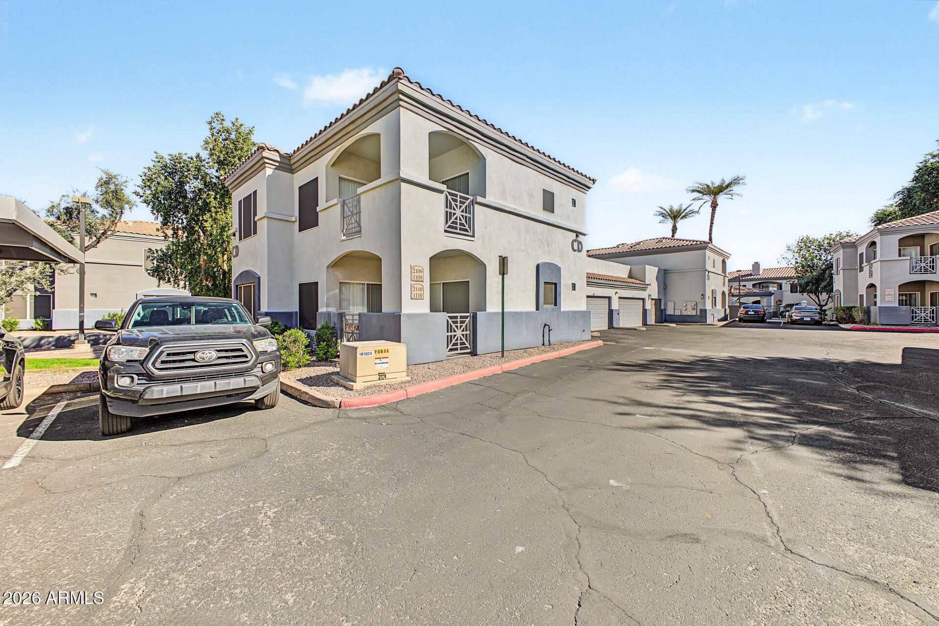 600 W GROVE Parkway 1109