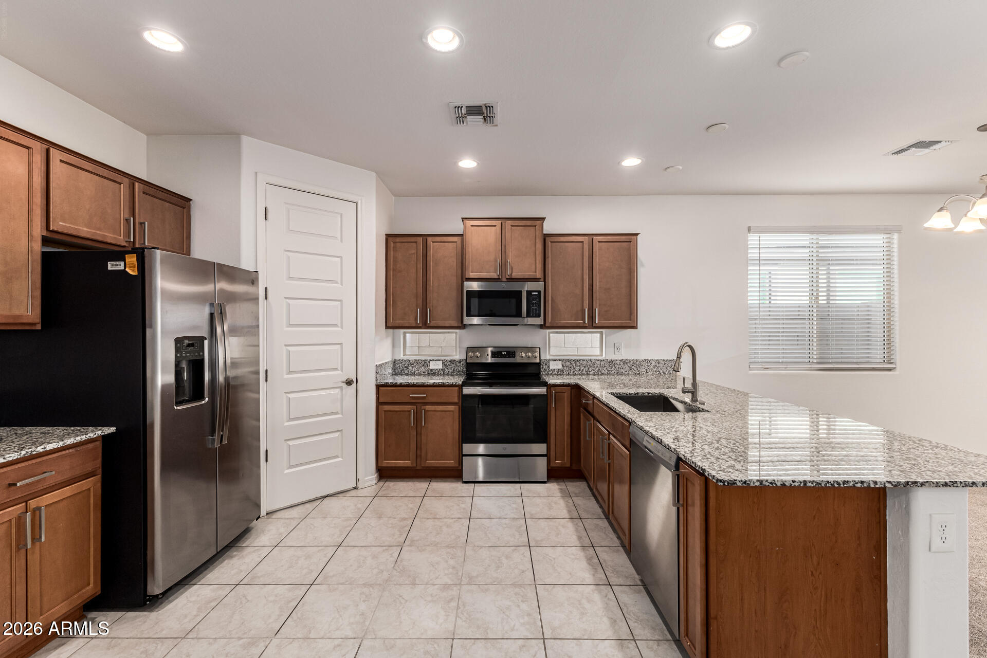 TIERRA MONTANA PHASE 1 PARCEL 9 REPLAT - Residential