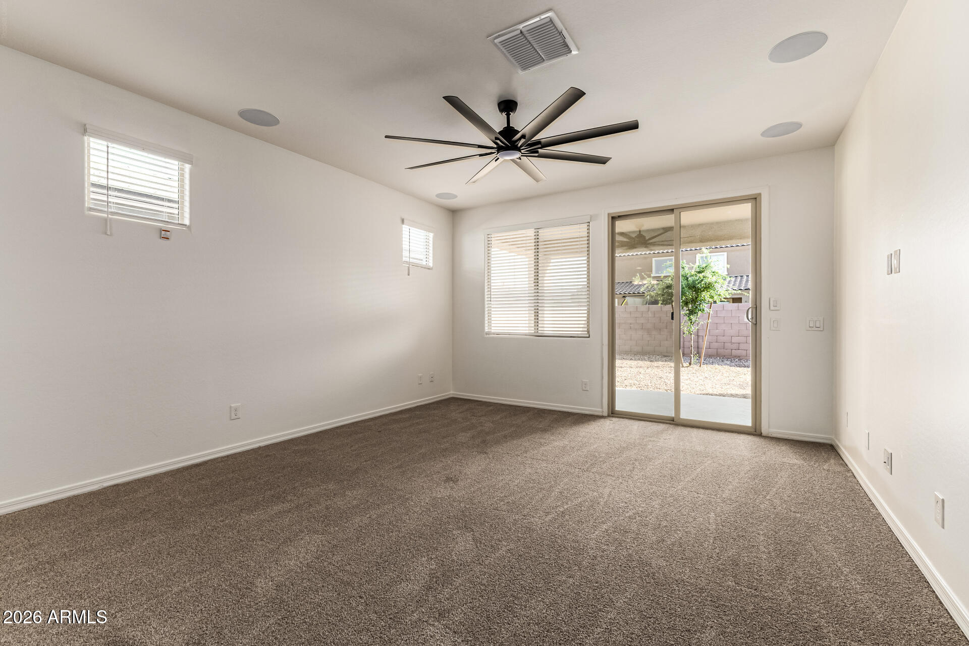 5421 W CHUCK BOX Road