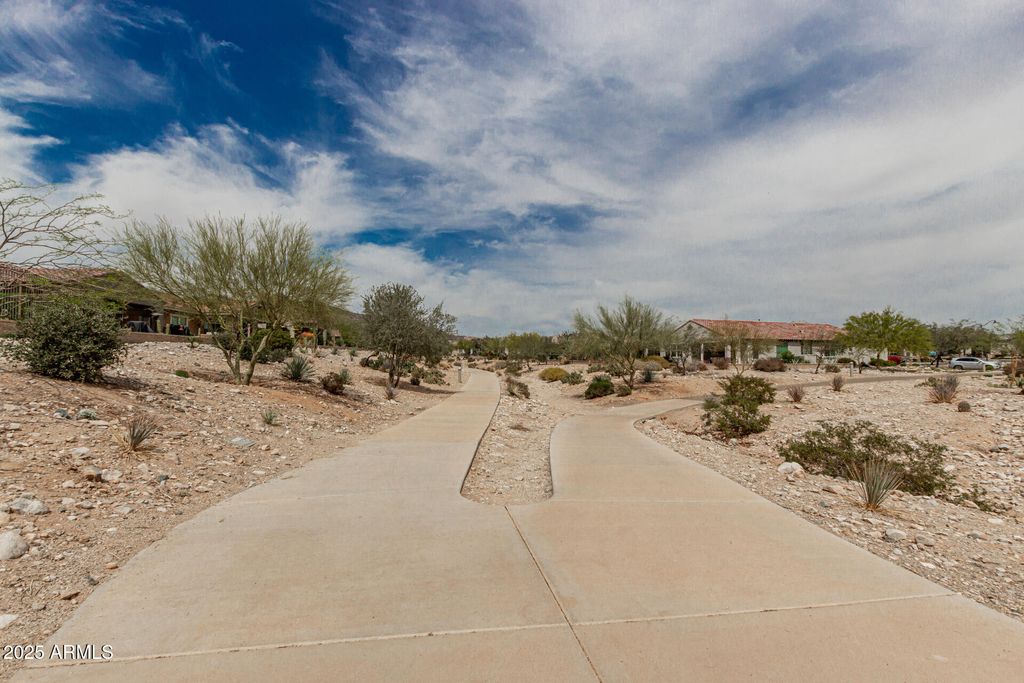 listing image 42