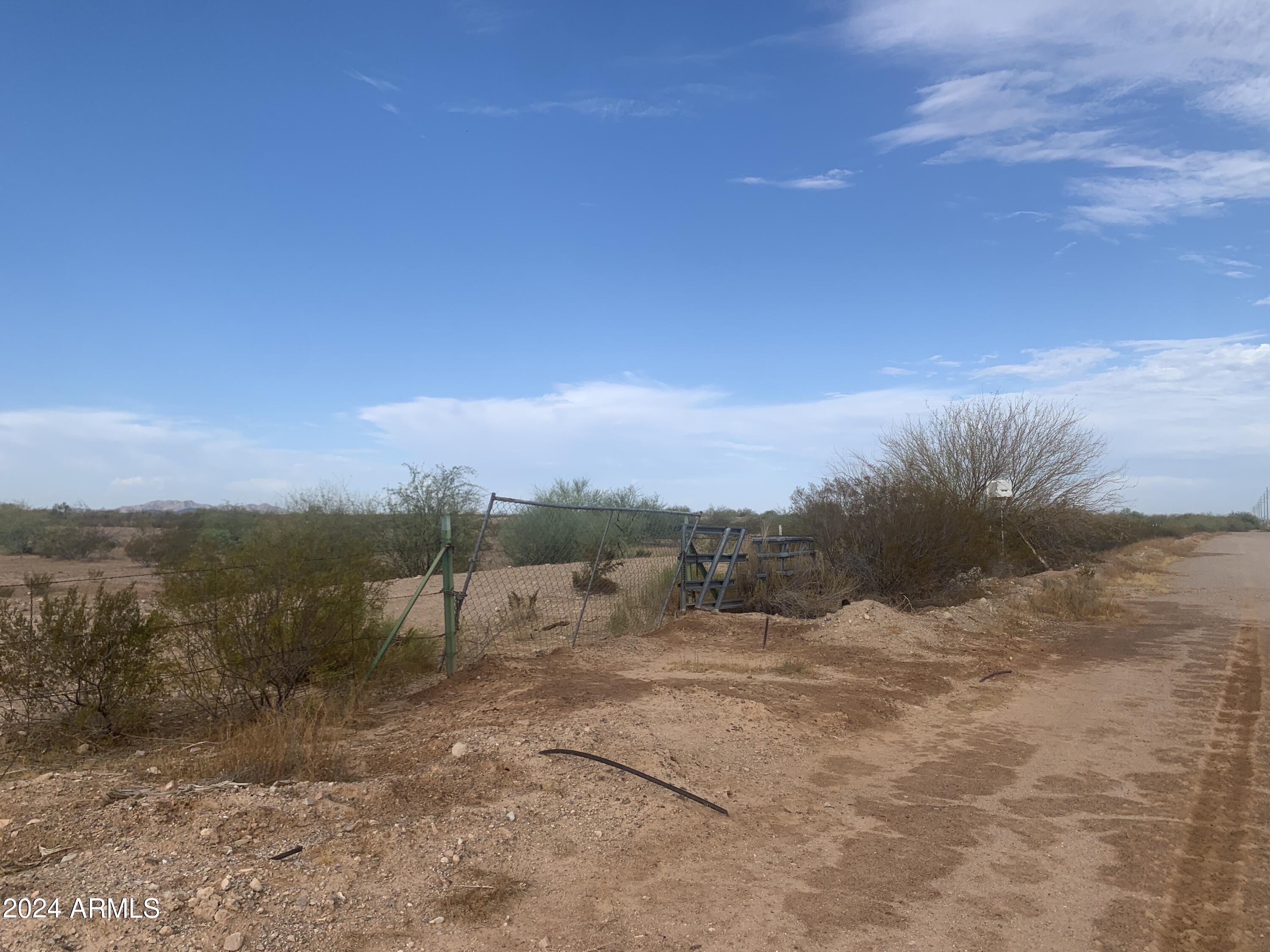 30xxx W Thayer Road -