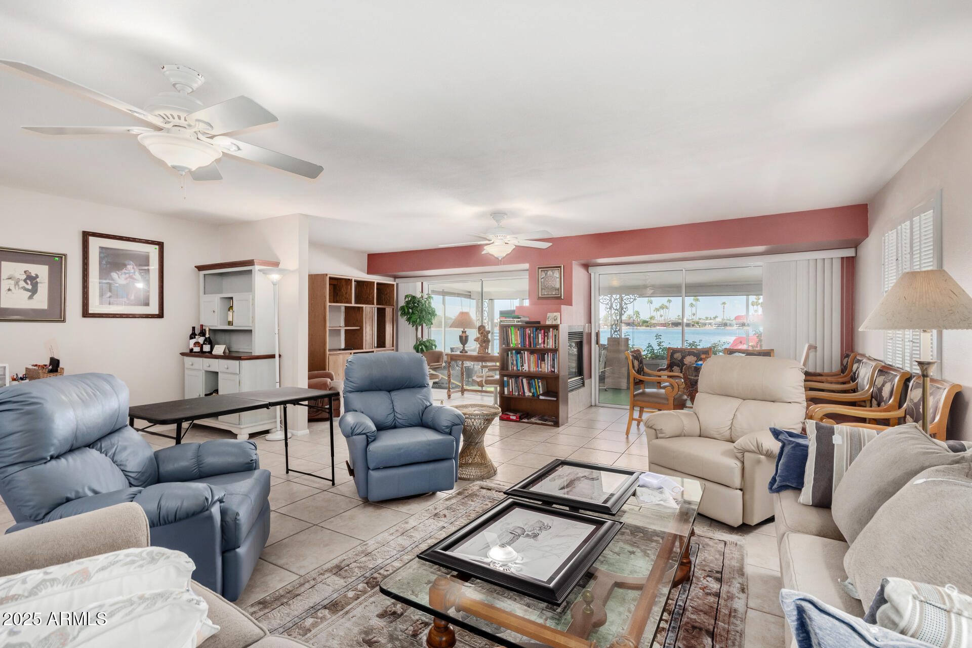 10012 W BOLIVAR Drive