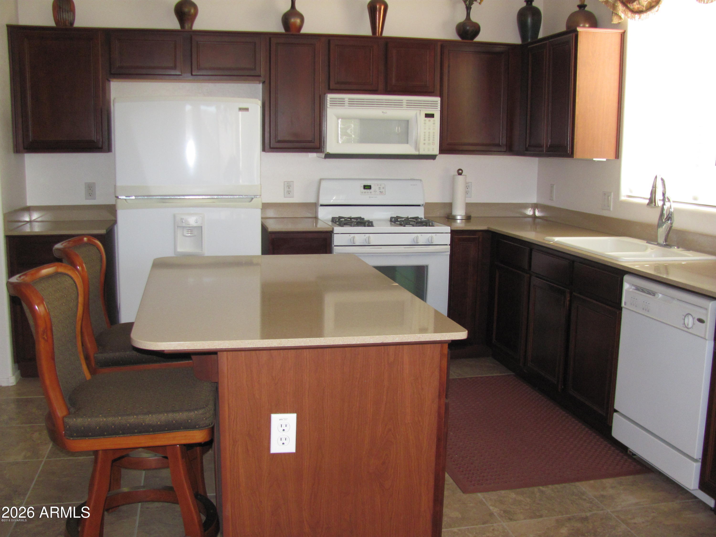 577 S ROWDY RANCH Drive