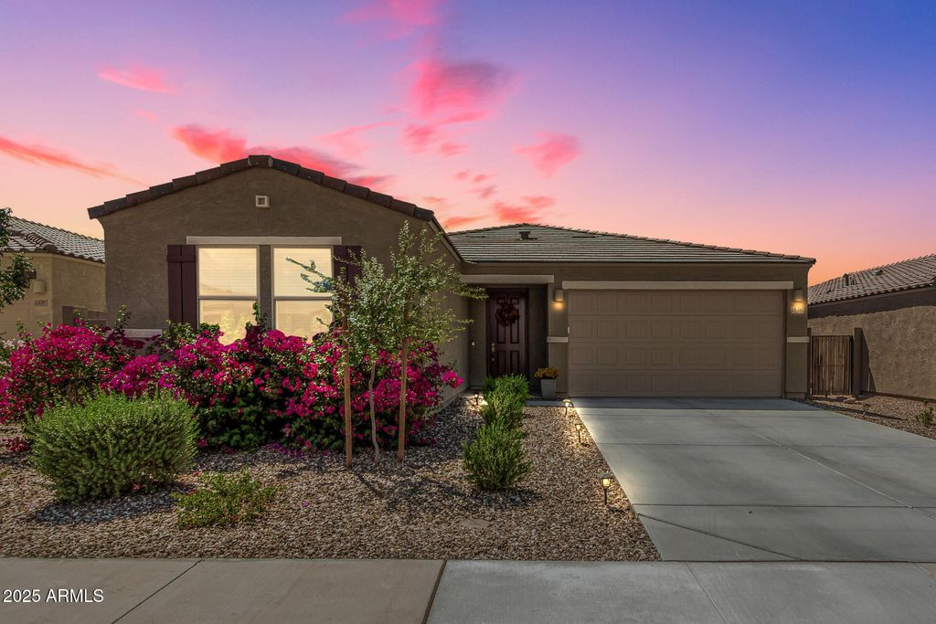 Photo of 18381 E Donato Drive, Gold Canyon, AZ 85118 (MLS # 6921382)