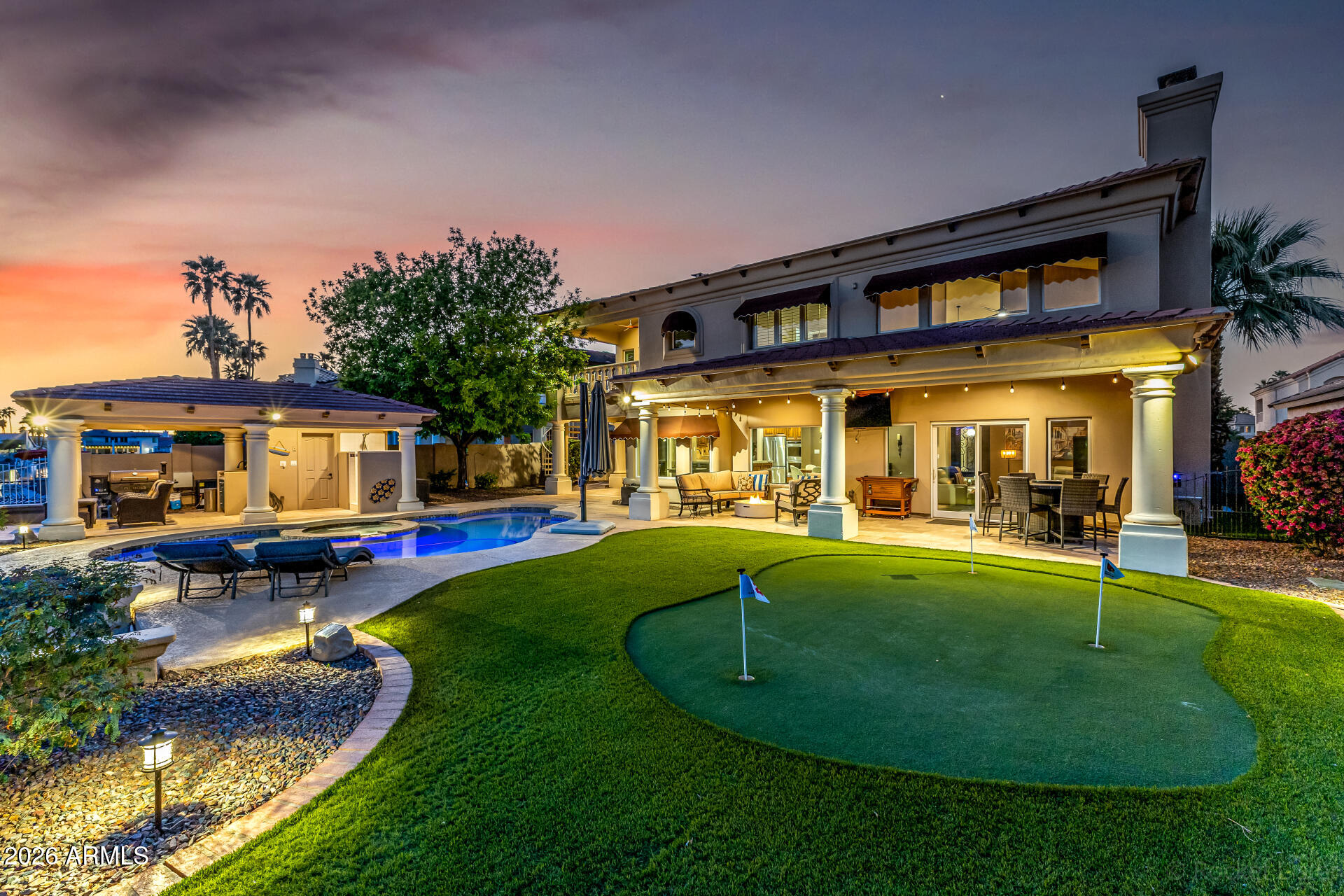 1325 W SANDPIPER Drive