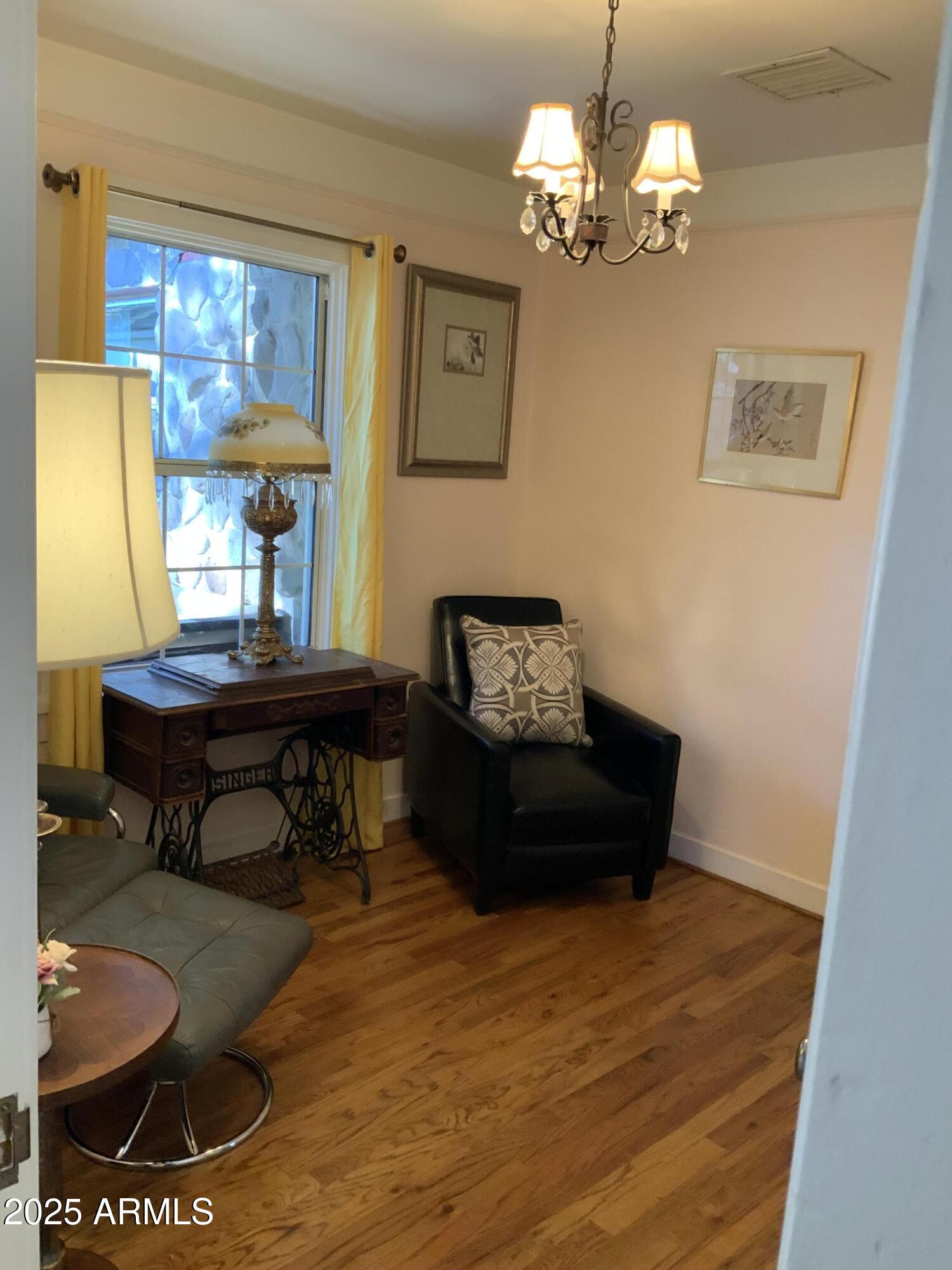 YARNELL HEIGHTS - Residential