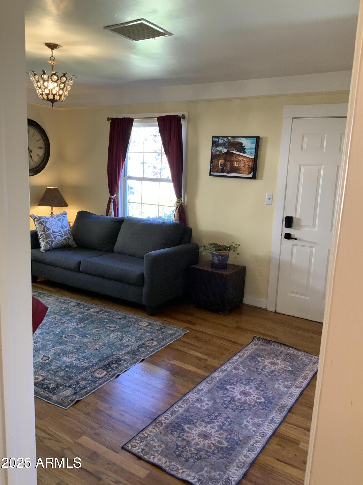 YARNELL HEIGHTS - Residential