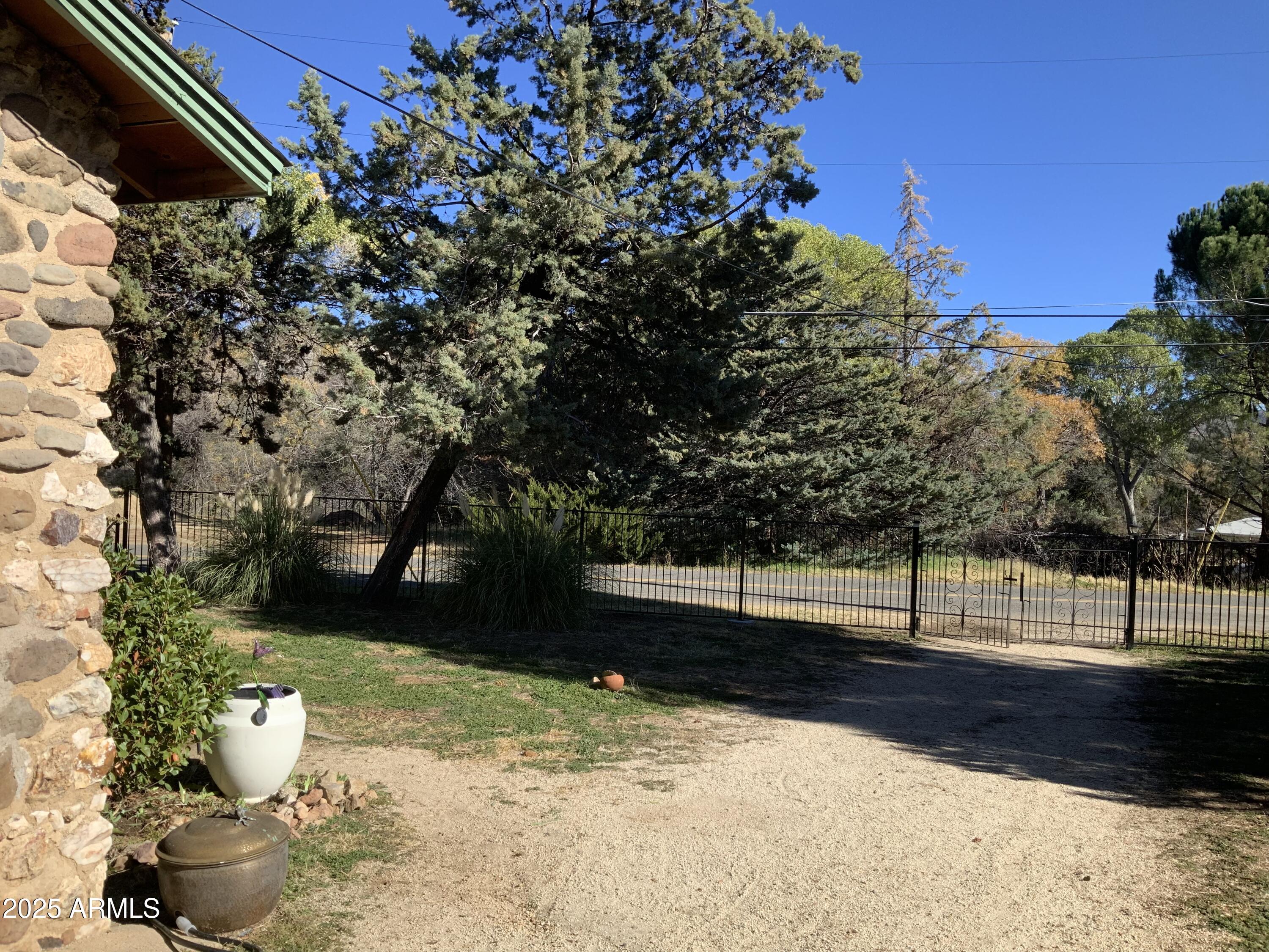 16775 W SHRINE Drive