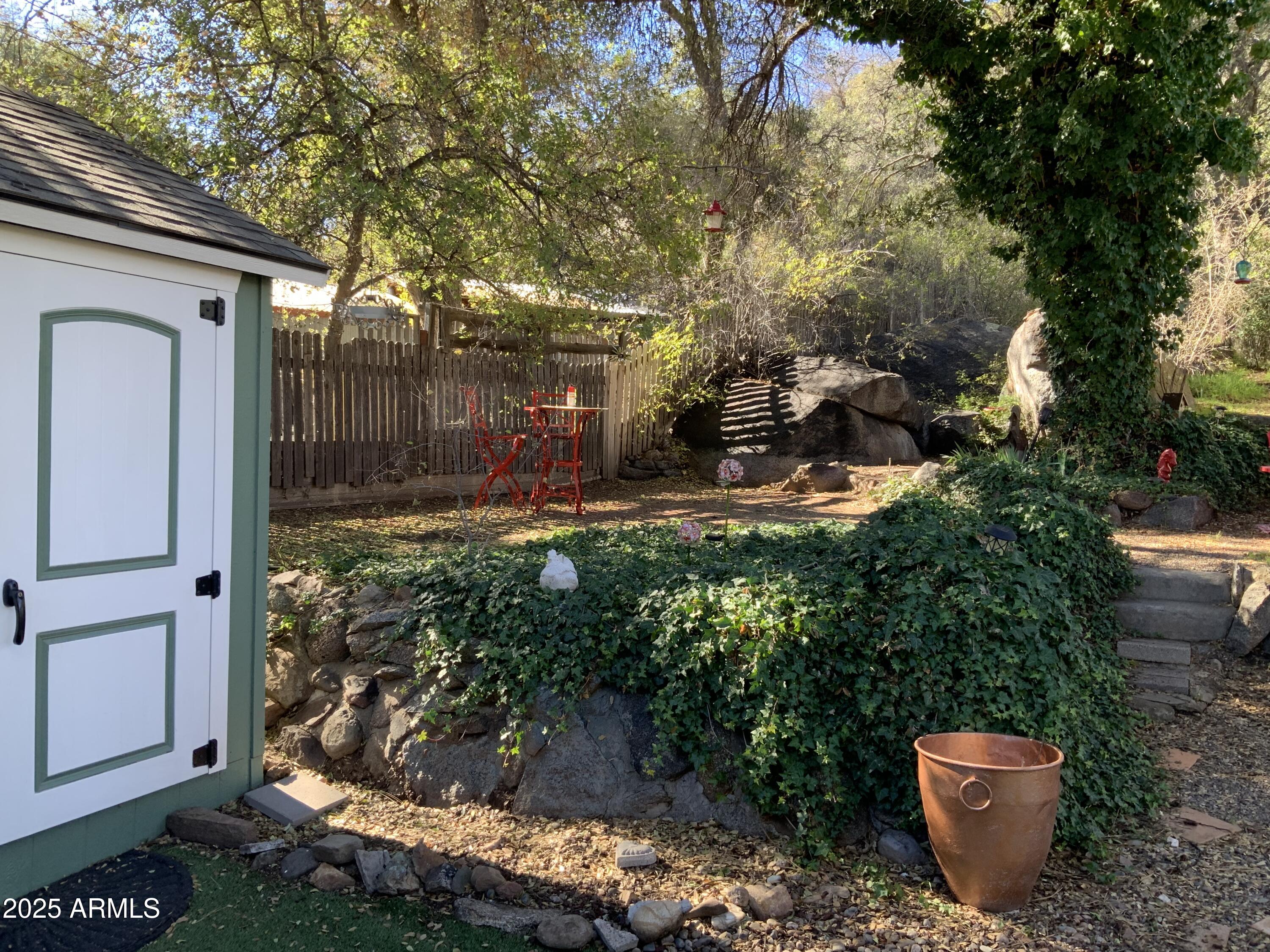 YARNELL HEIGHTS - Residential