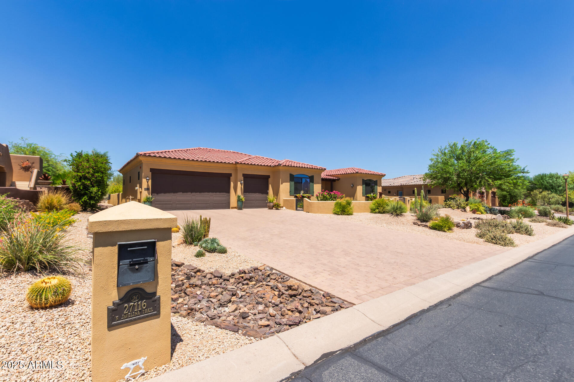 27116 N JAVELINA Trail