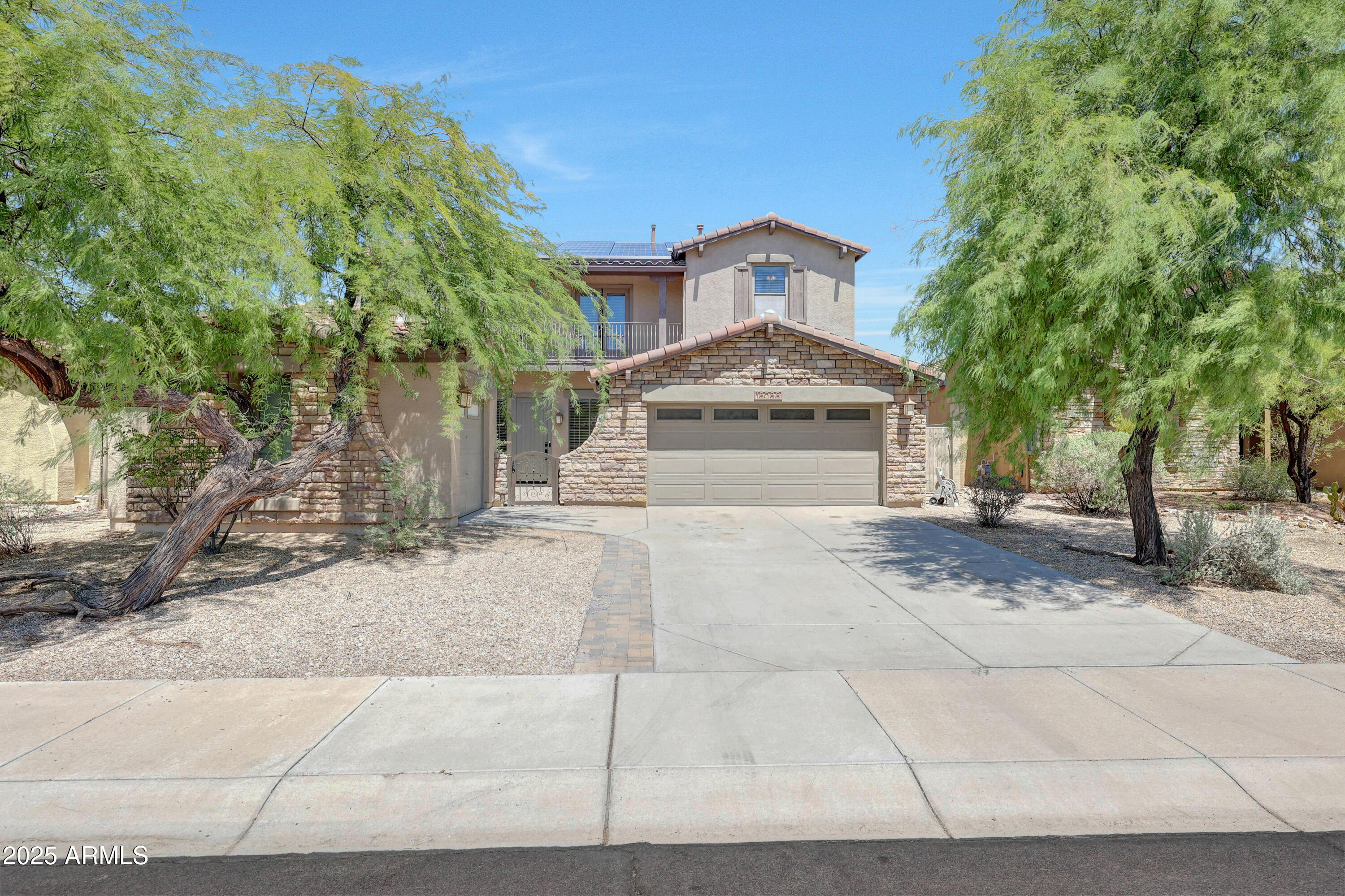 18088 W LA MIRADA Drive