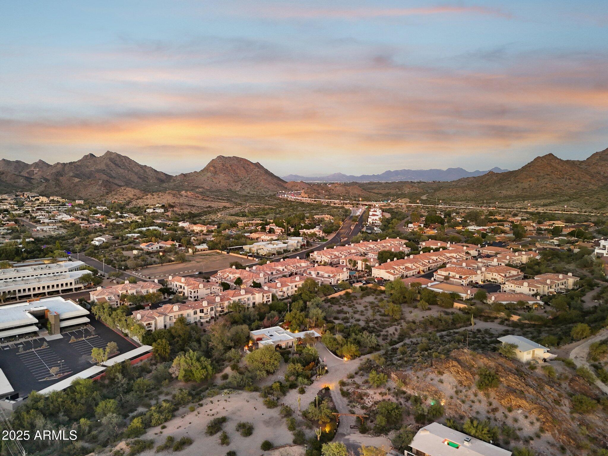 1720 E PLEASANT Drive