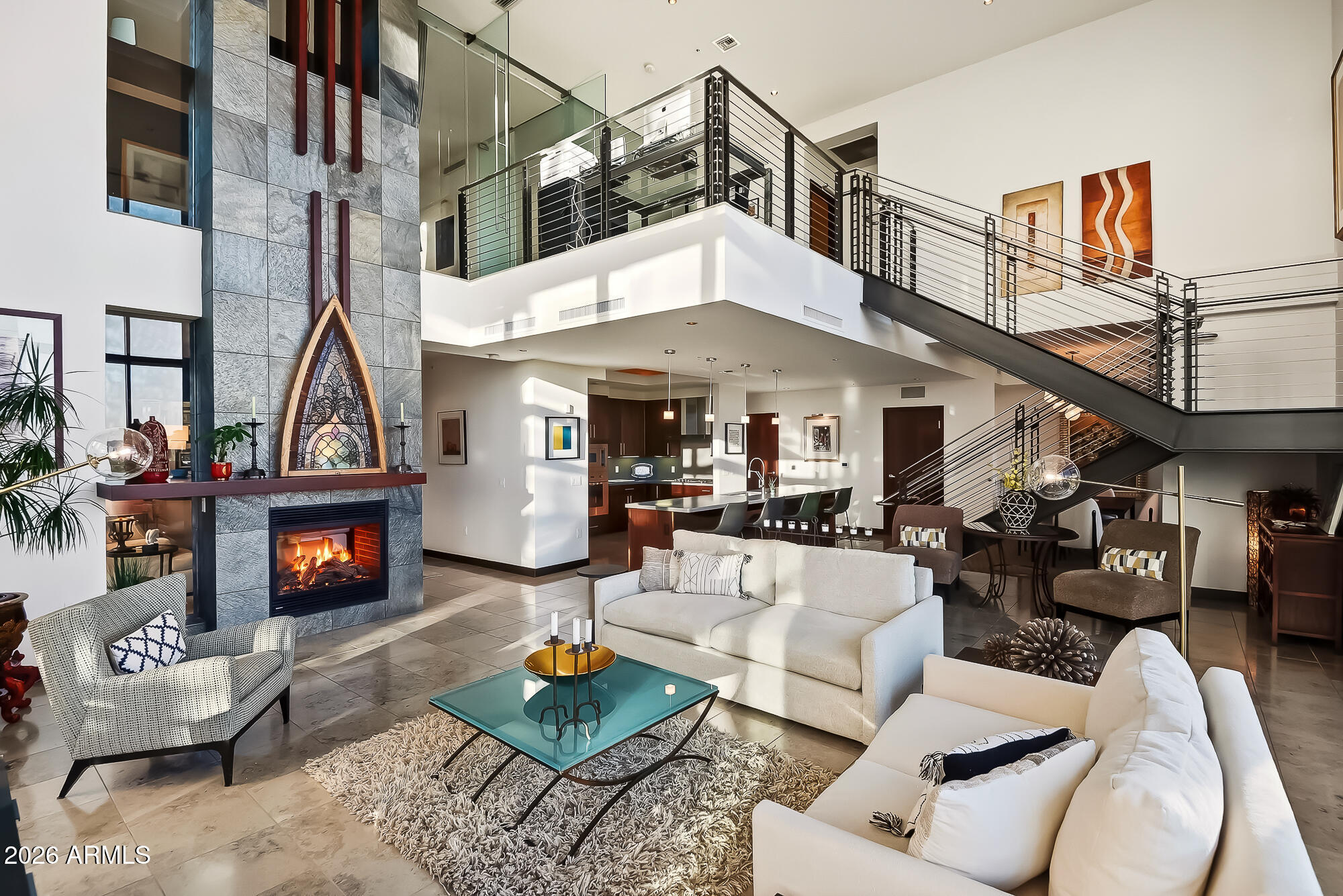 208 W PORTLAND Street 557