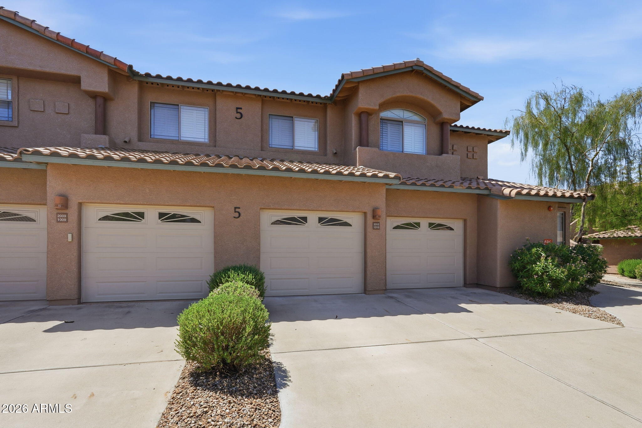 11500 E COCHISE Drive 2010