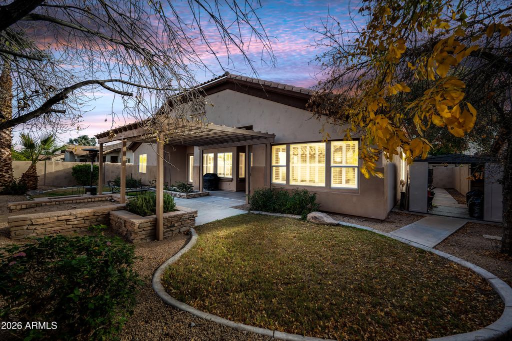 Photo of 8044 W Via Del Sol, Peoria, AZ 85383 (MLS # 6963916)