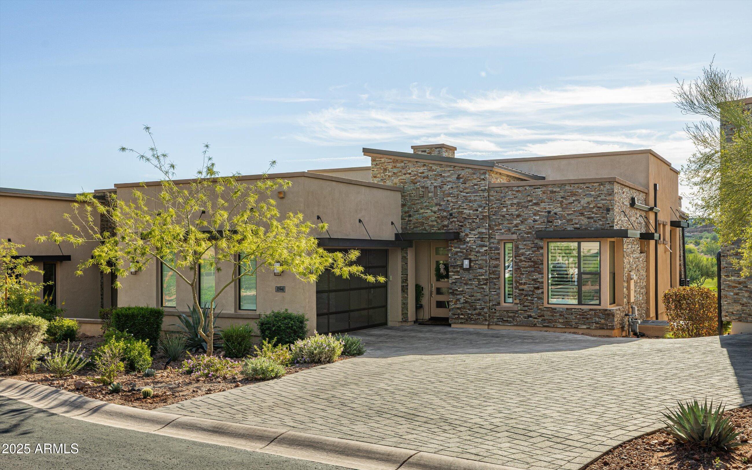 15941 E RIDGESTONE Drive