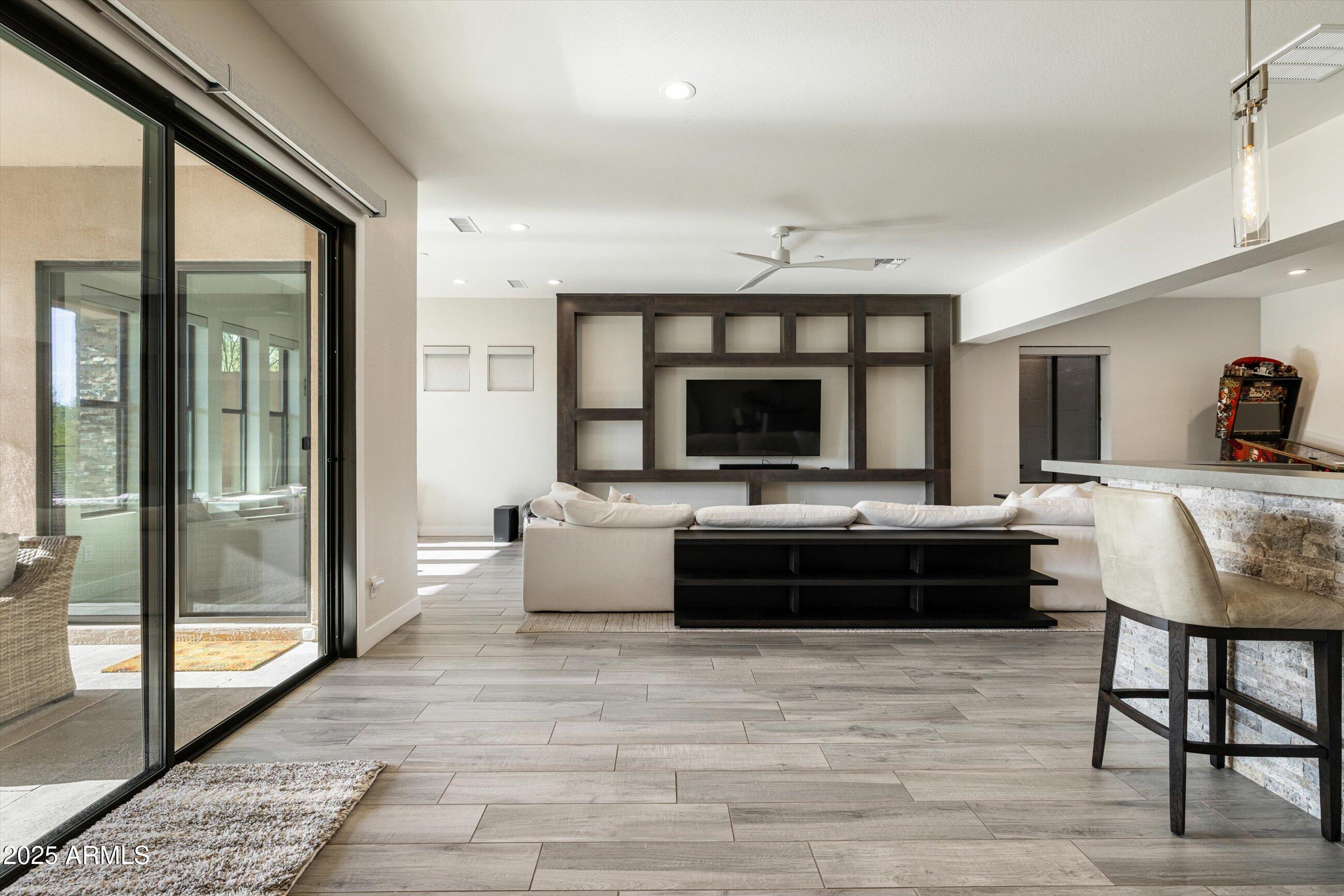 FIREROCK CONDOMINIUM PARCEL B - Residential