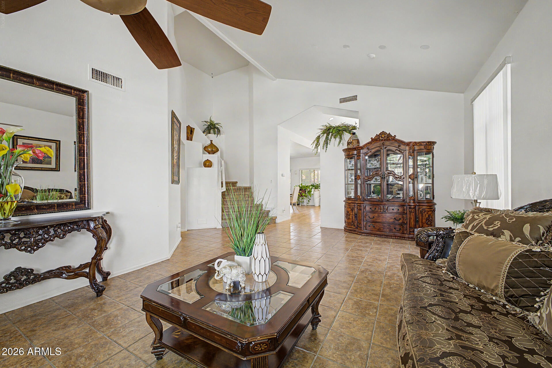 10529 W MAGNOLIA Street
