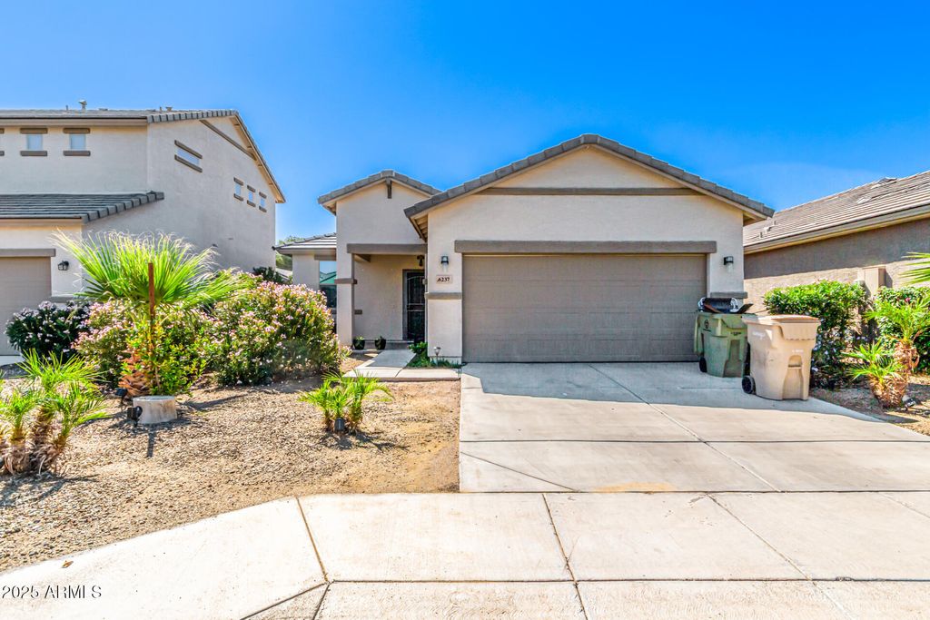 Photo of 6237 W Laurie Lane, Glendale, AZ 85302 (MLS # 6928588)