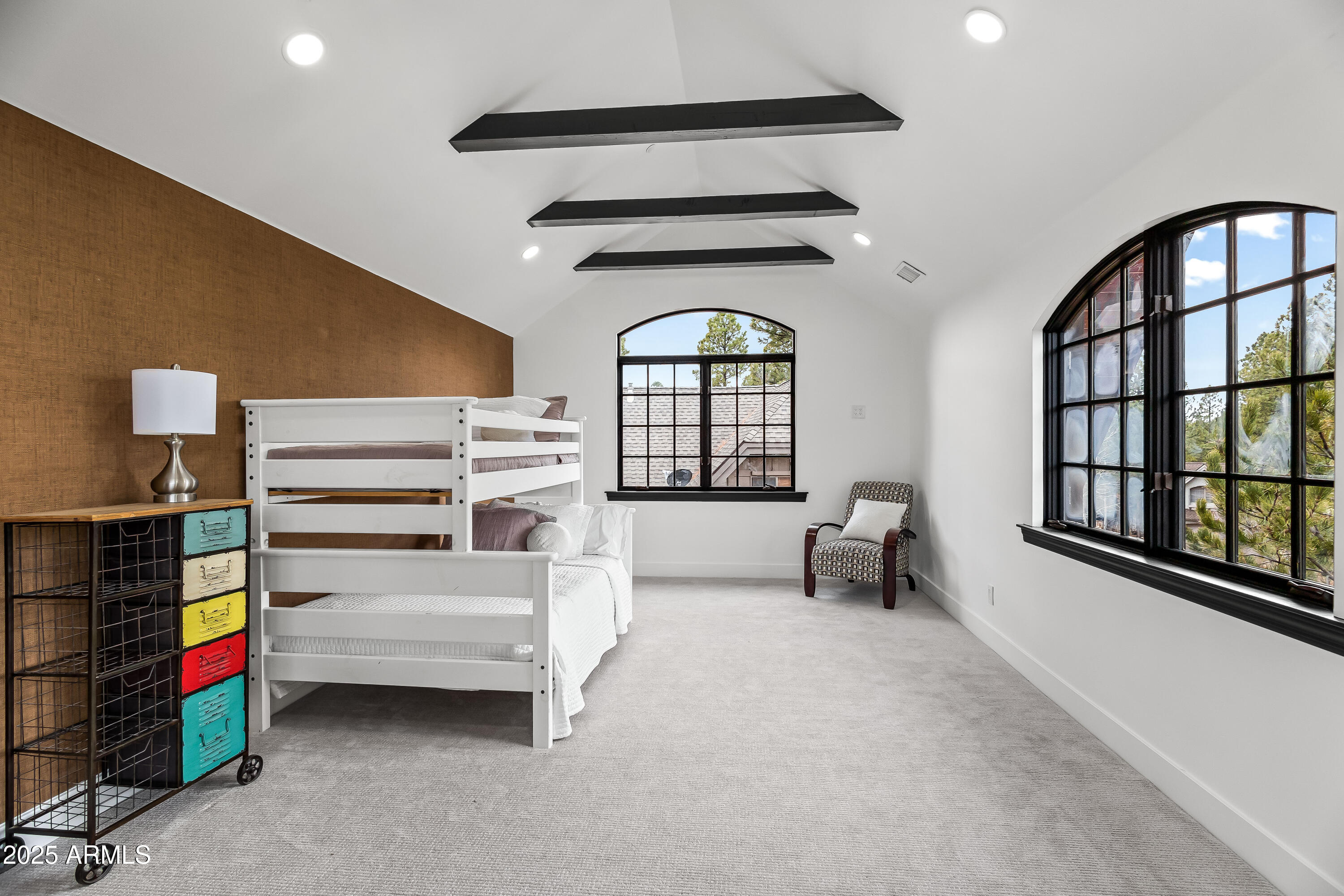 MOUNTAIN ESTATES AT PINE CANYON 1 - Residential