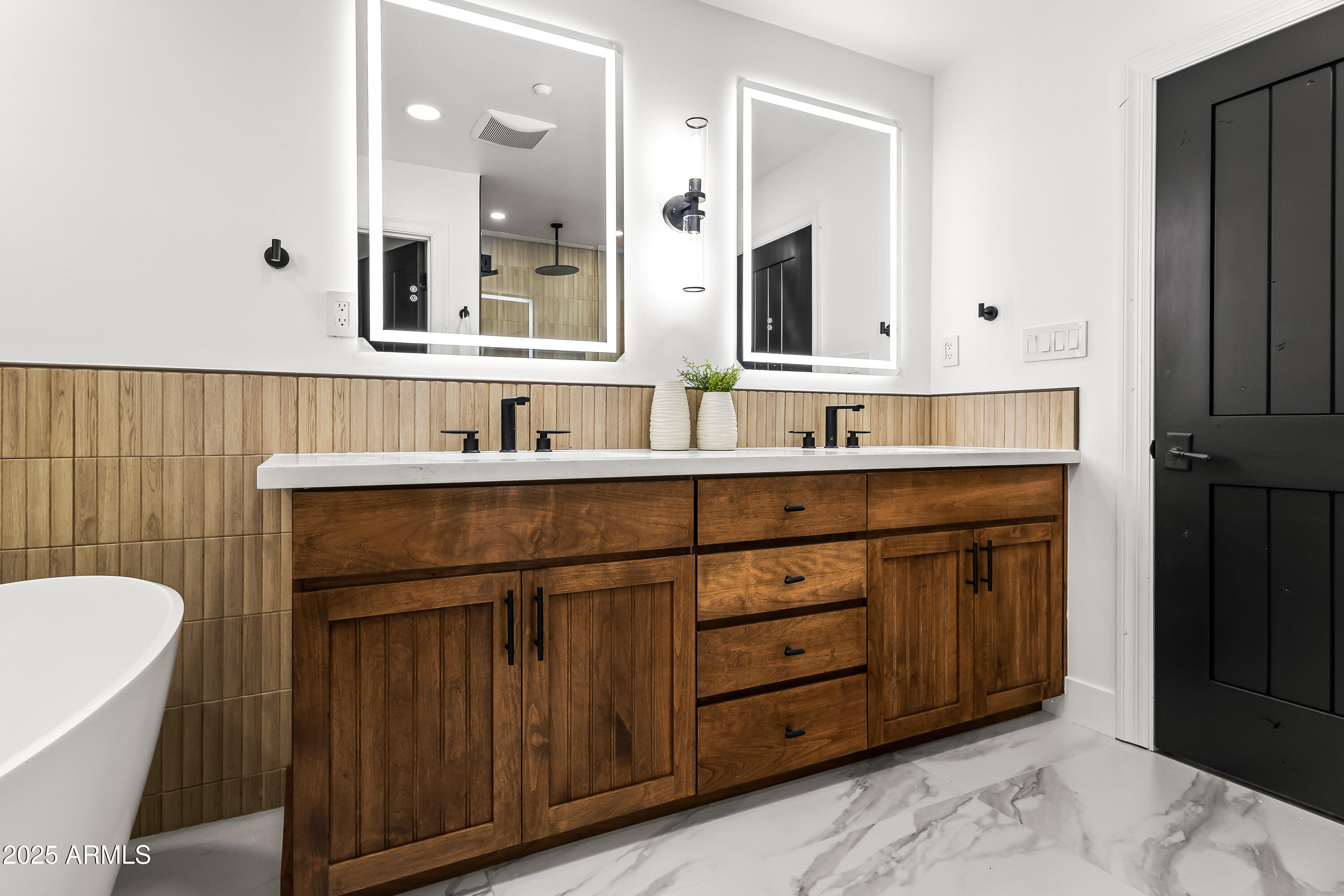MOUNTAIN ESTATES AT PINE CANYON 1 - Residential