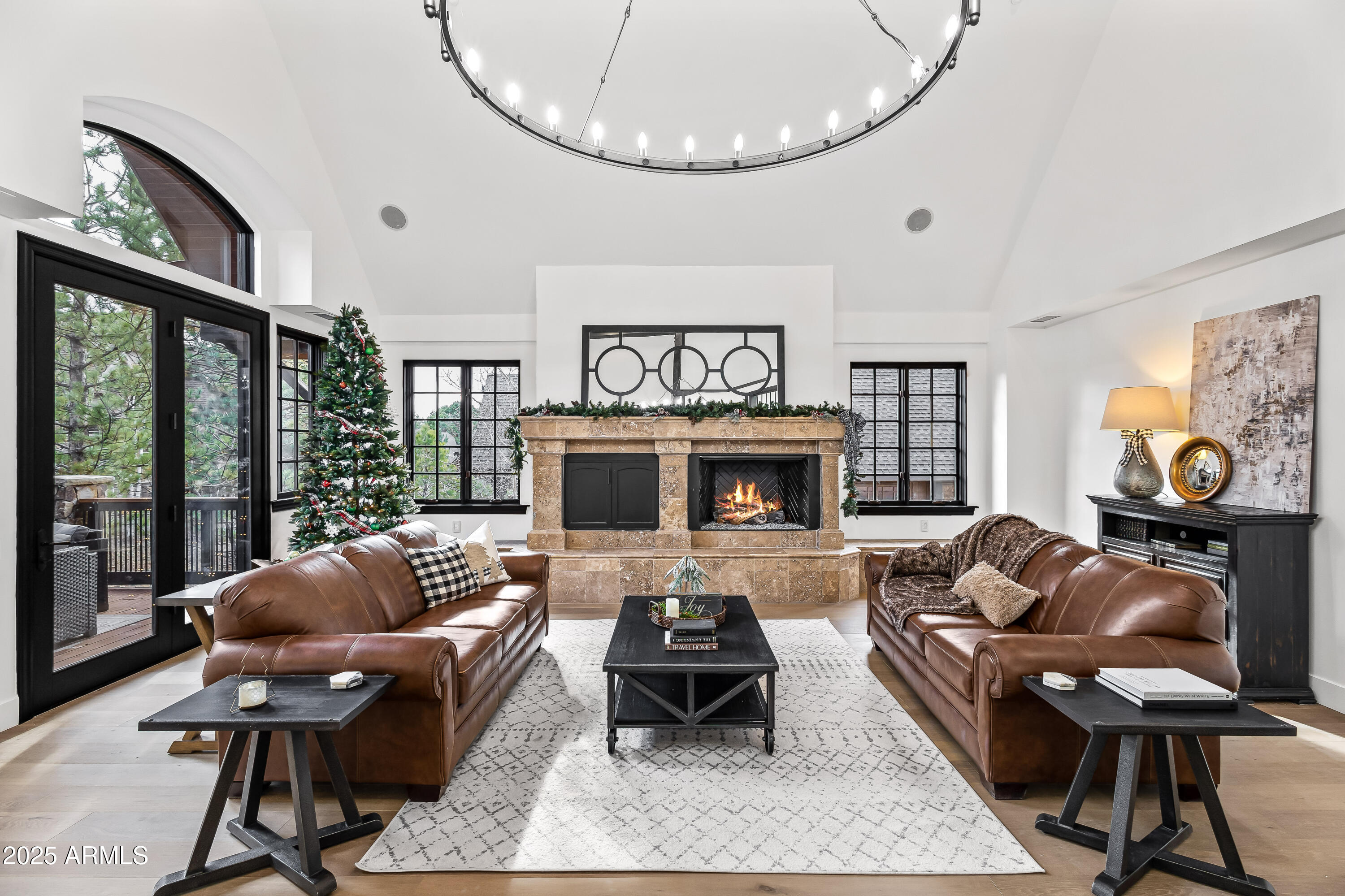 1715 E TRADE WINDS Court