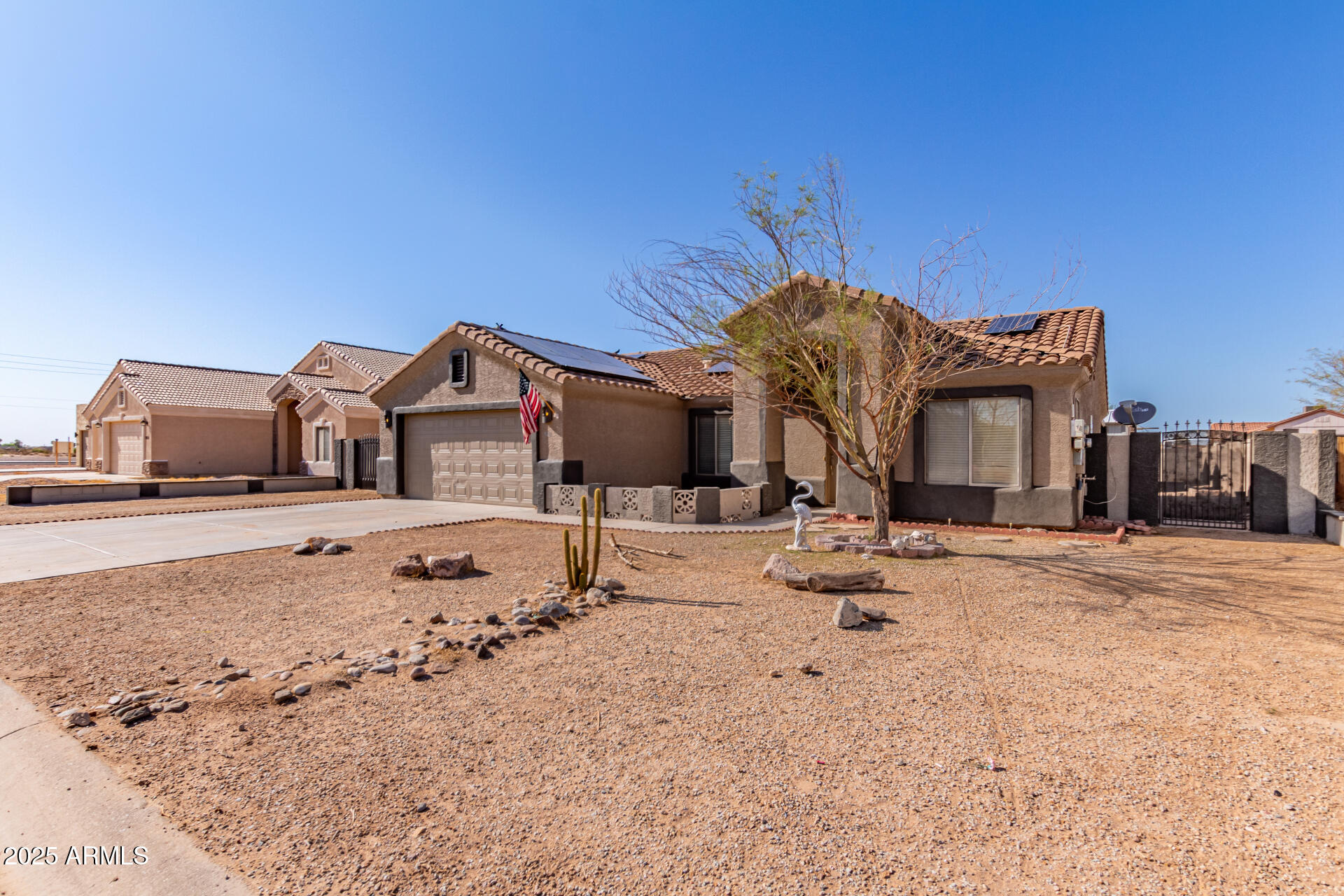 9161 W DEBBIE Lane
