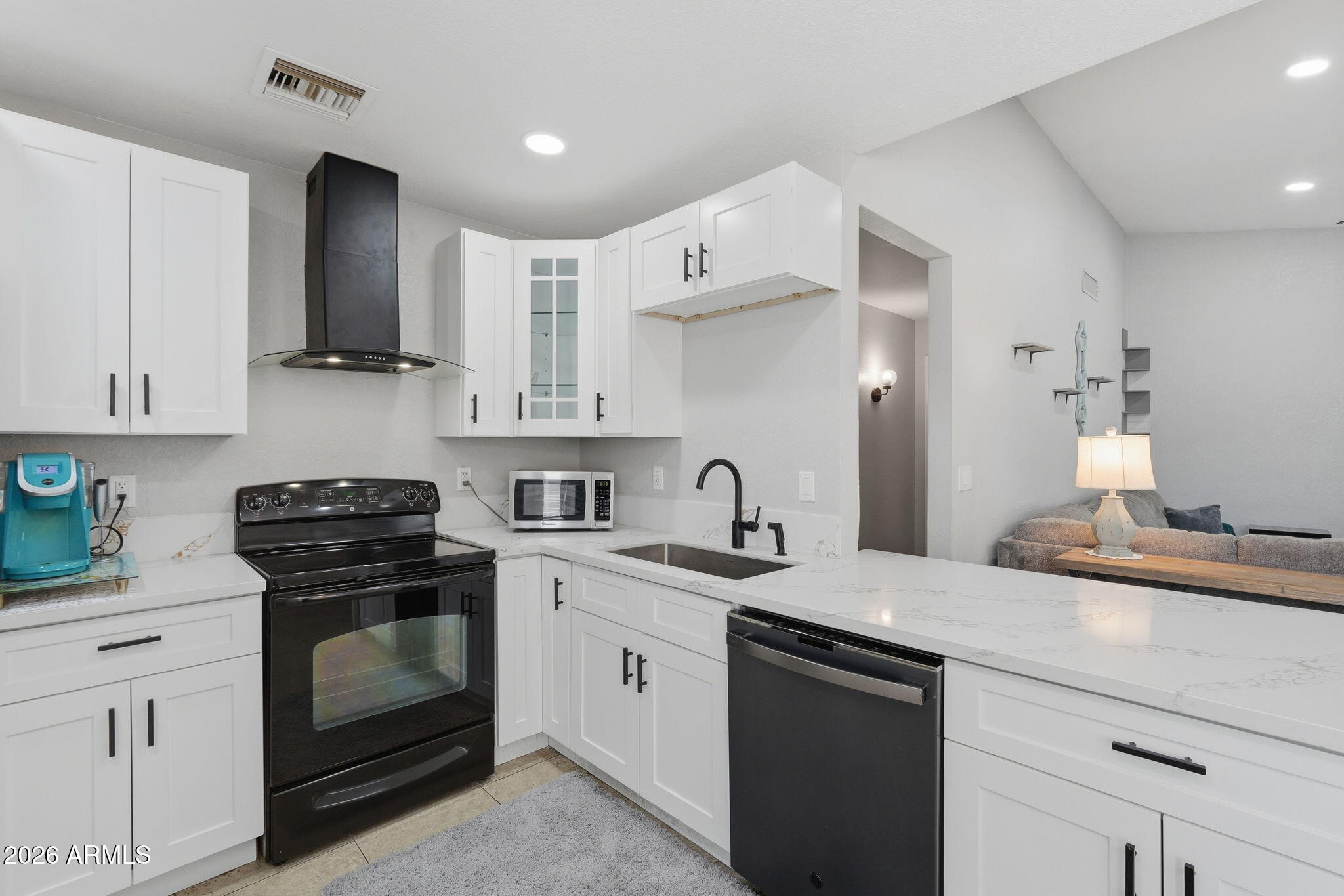 6314 W Lawrence Lane