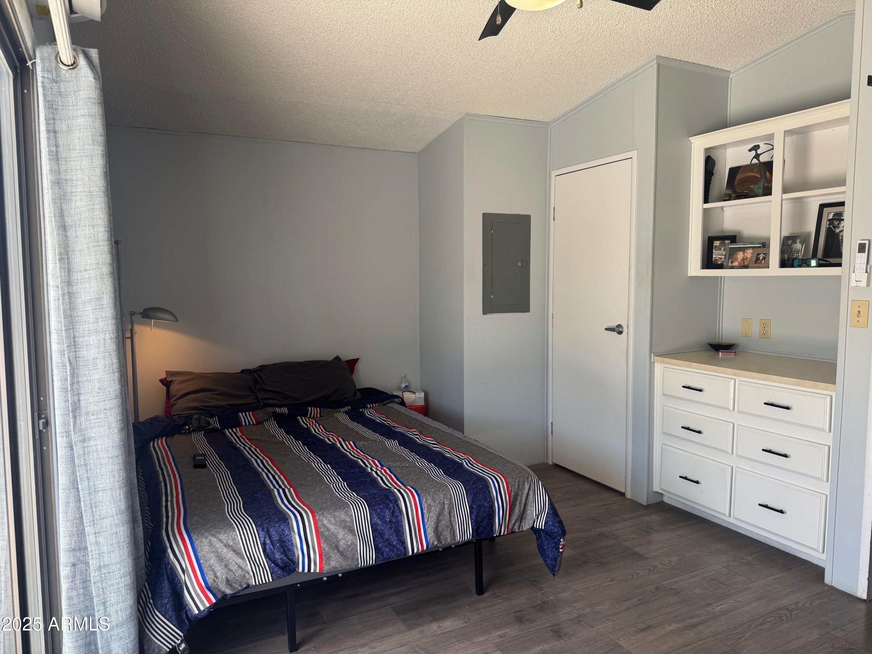 5735 E MCDOWELL Road 63