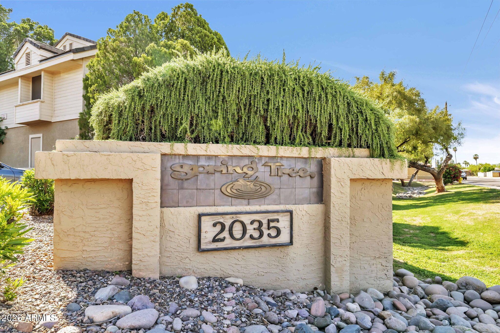 SPRINGTREE - Residential