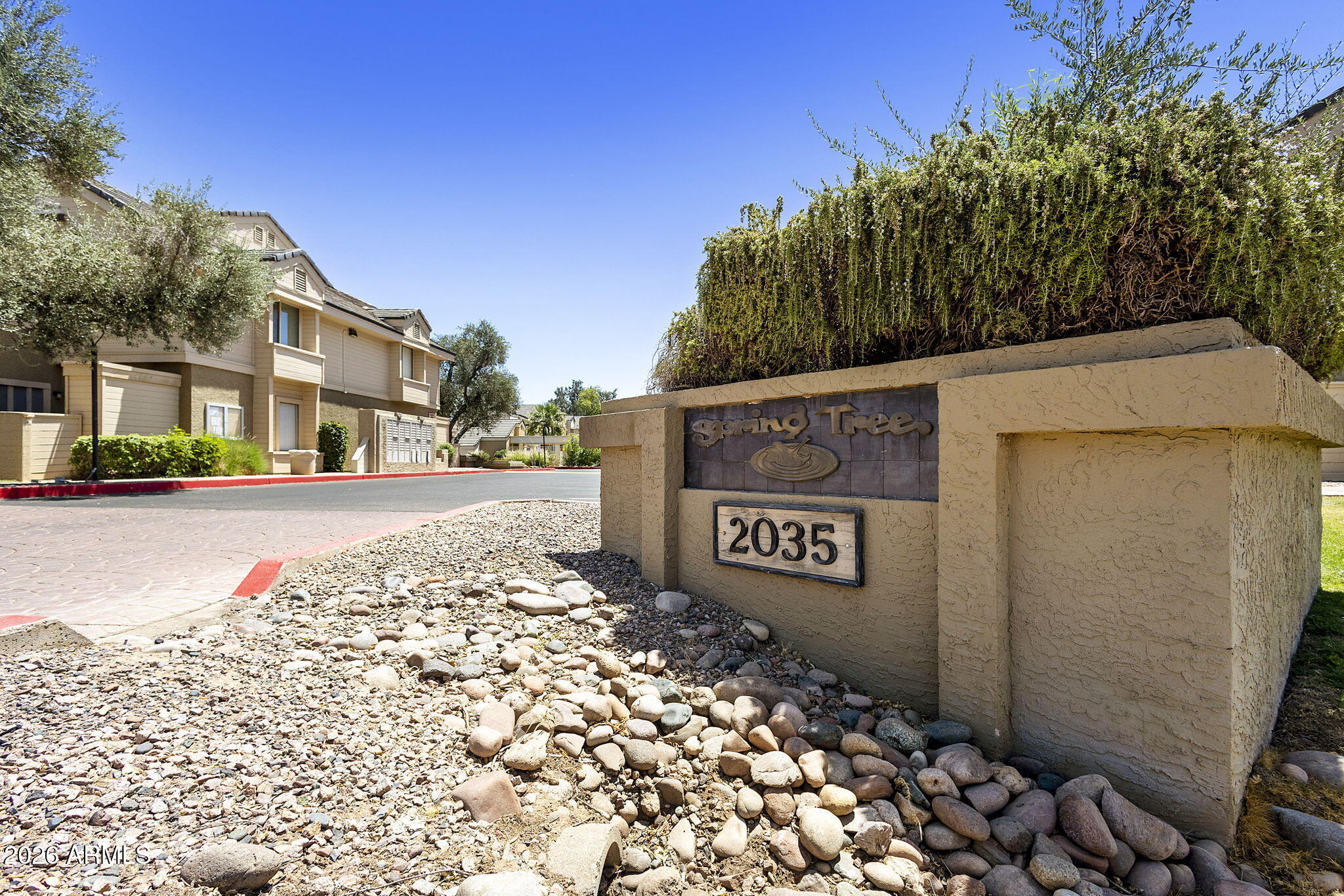 SPRINGTREE - Residential