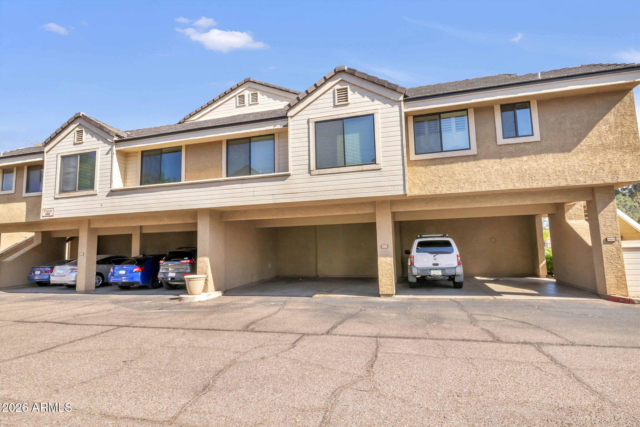 SPRINGTREE - Residential