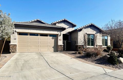 A home in Cave Creek