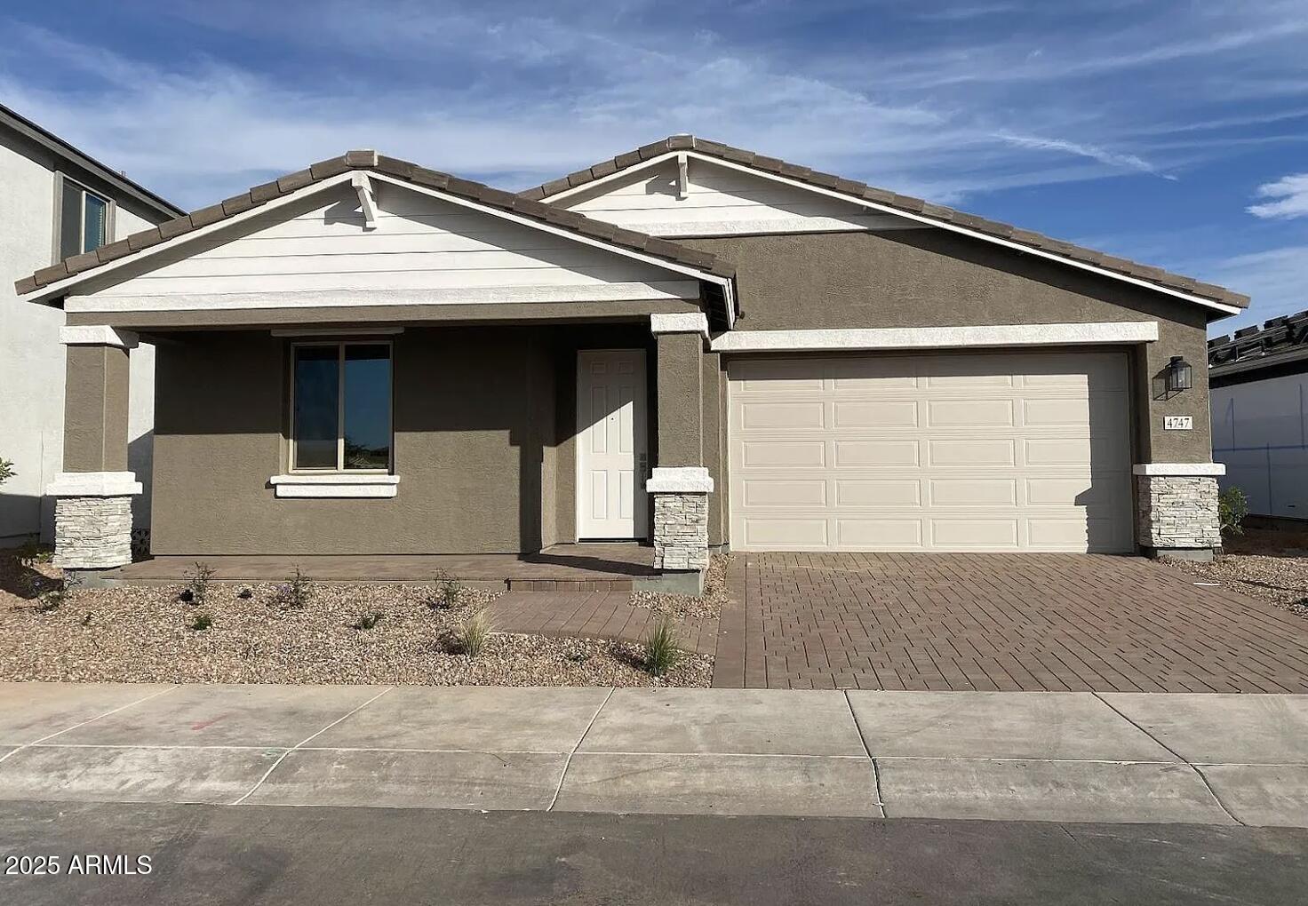4747 S CARVER --