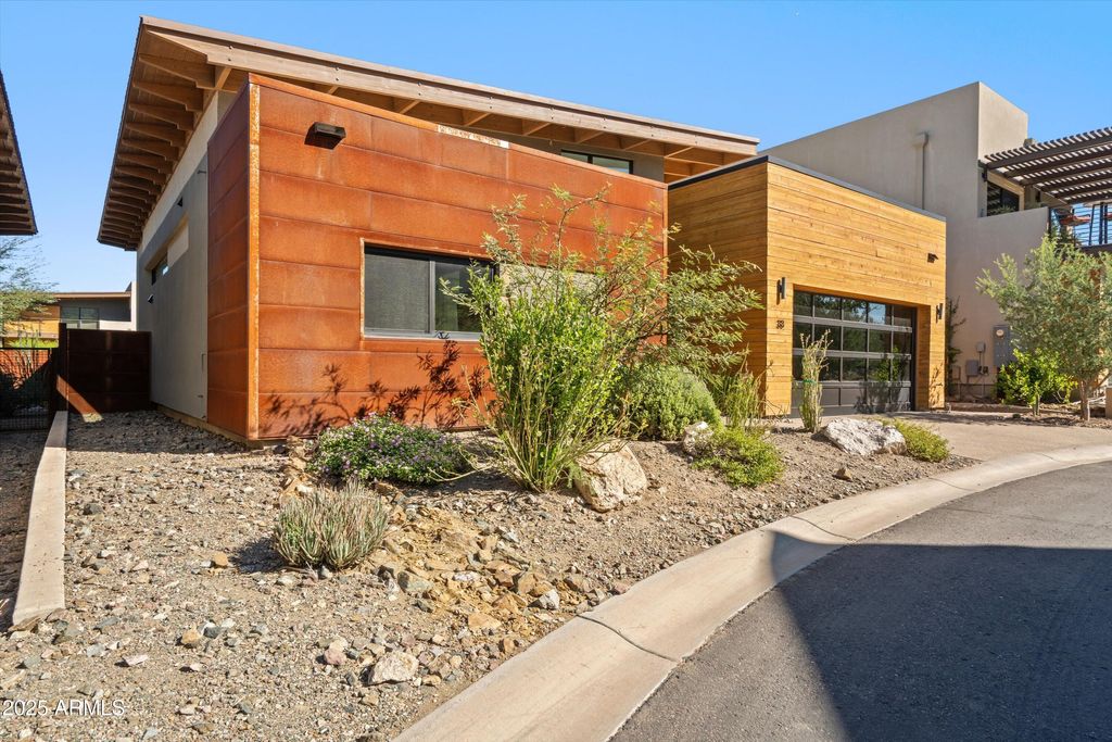 Photo of 6525 E Cave Creek Road #33, Cave Creek, AZ 85331 (MLS # 6936621)