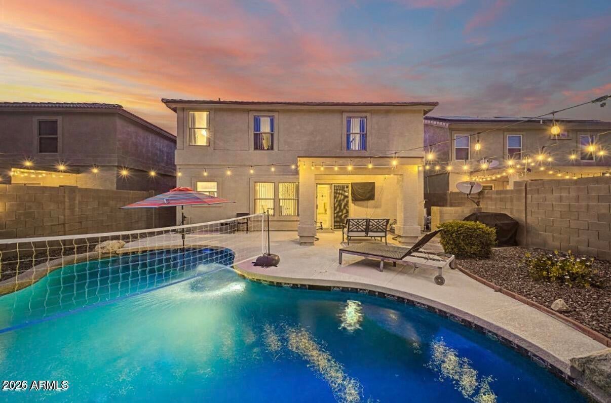 1821 E PATRICK Lane
