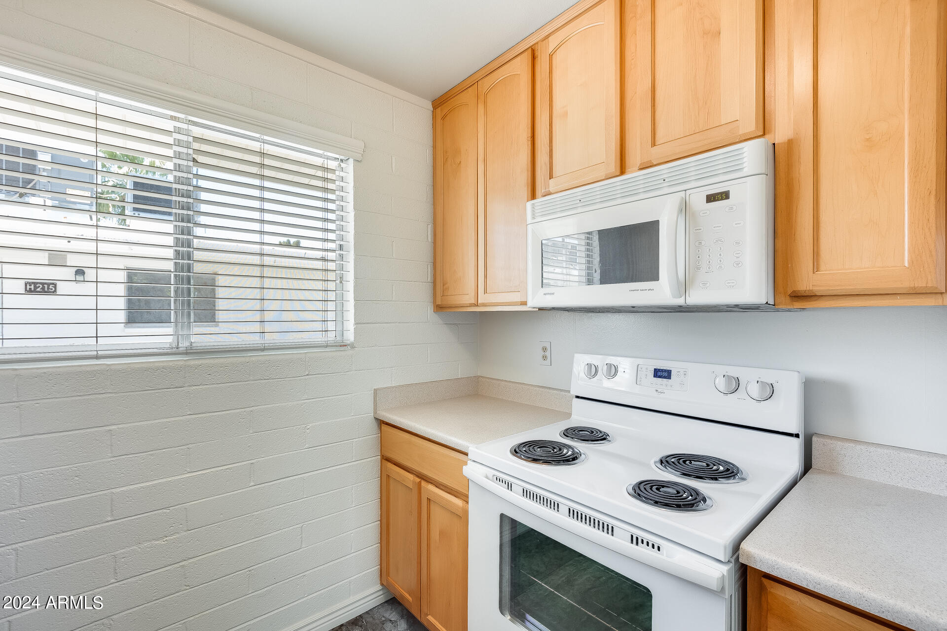 SCOTTSDALE EAST - Residential