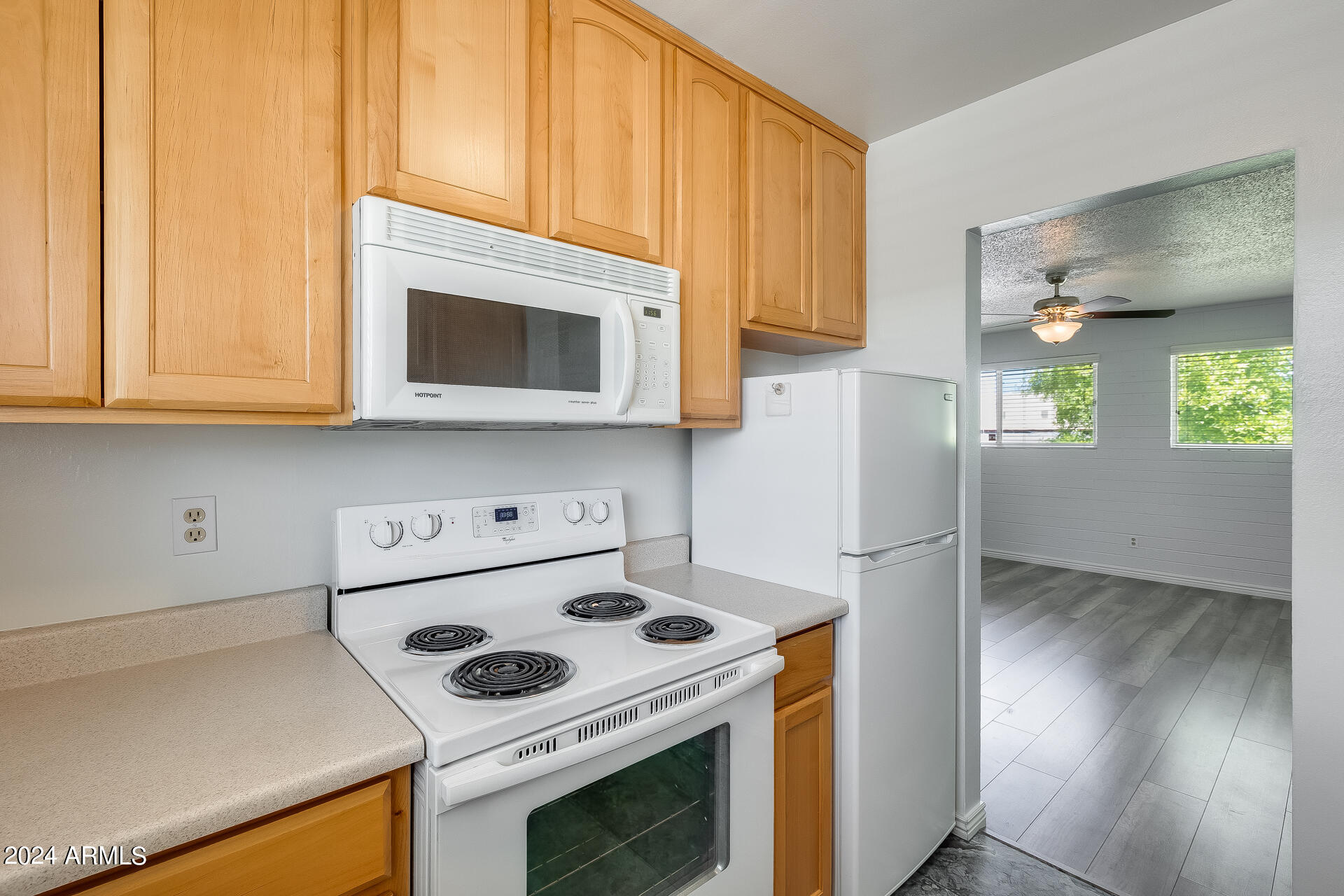 SCOTTSDALE EAST - Residential