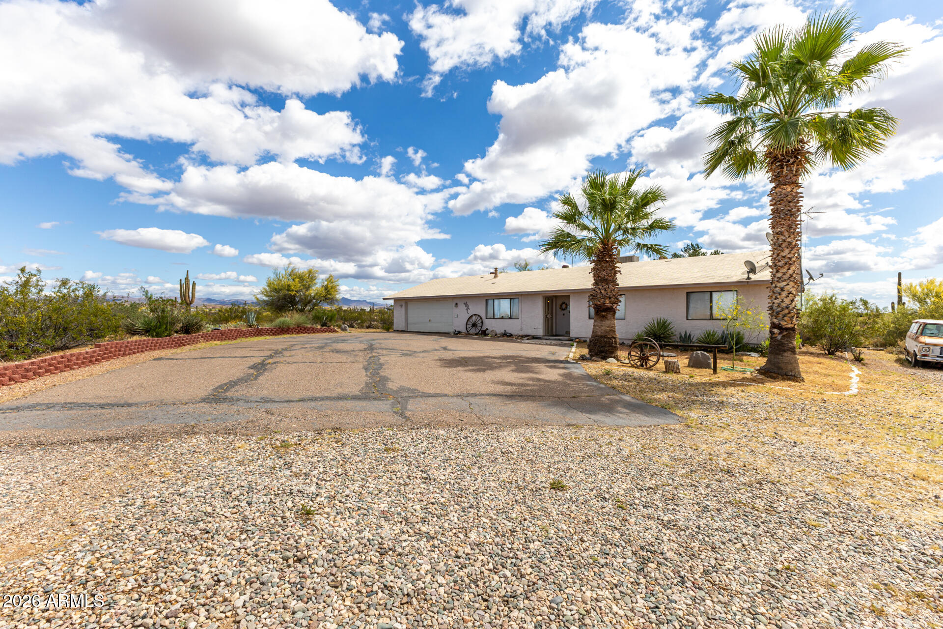 41615 W U.S. Hwy 60 89 Avenue