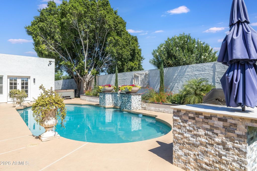 Photo of 4833 N 38th Street, Phoenix, AZ 85018 (MLS # 7003553)