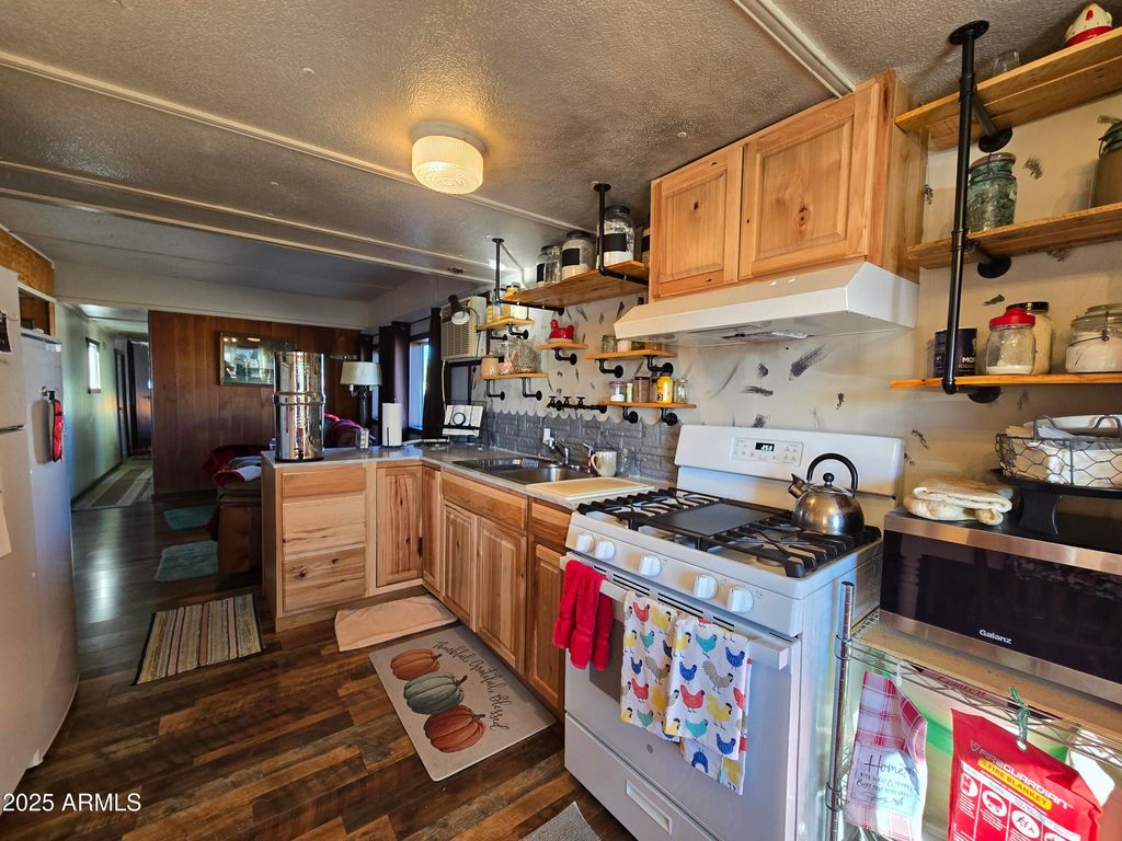 Photo of 1280 S Cedar Drive #23, Apache Junction, AZ 85120 (MLS # 6952383)