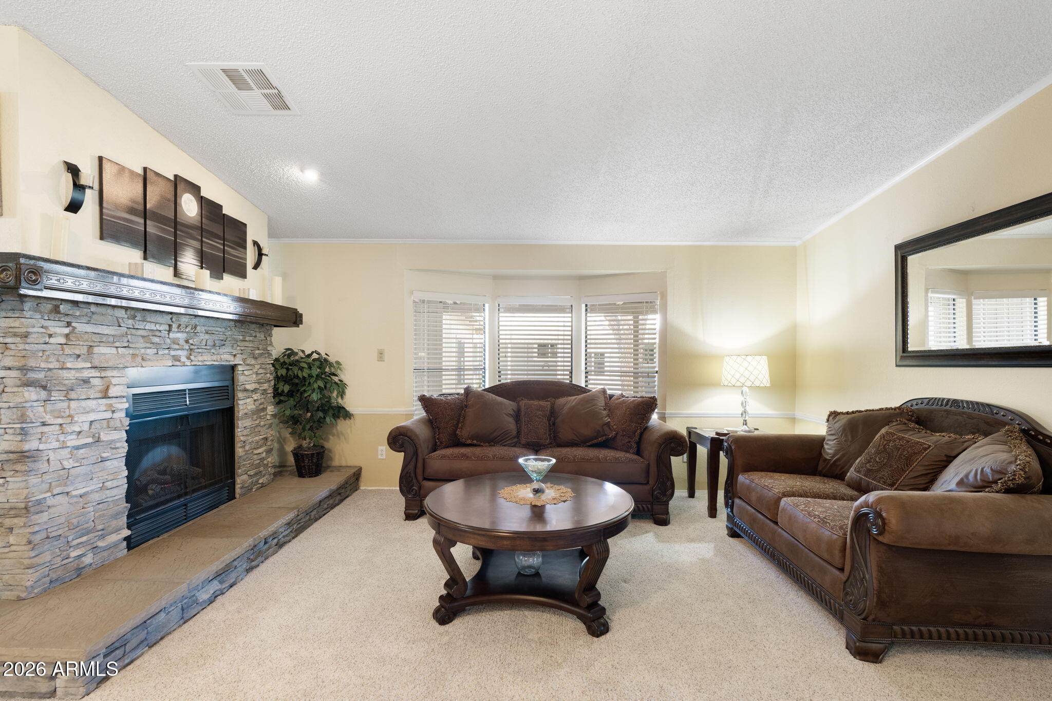 3901 E PINNACLE PEAK RD 405 --