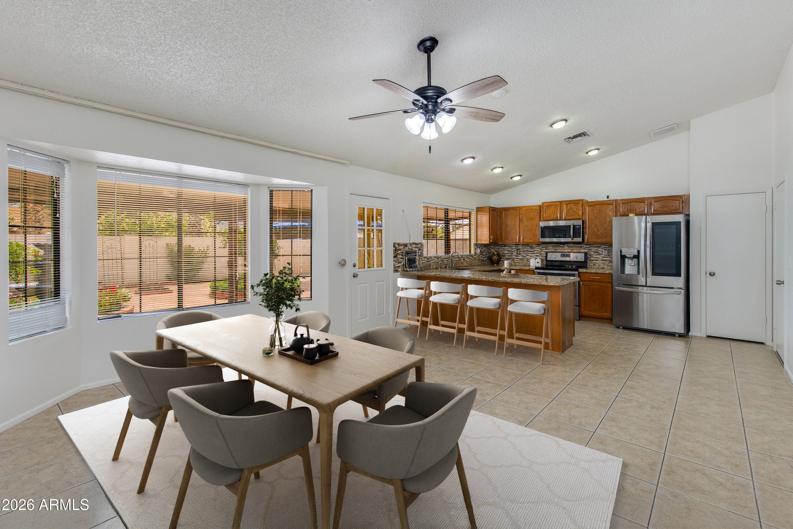 143 W MICHELLE Drive